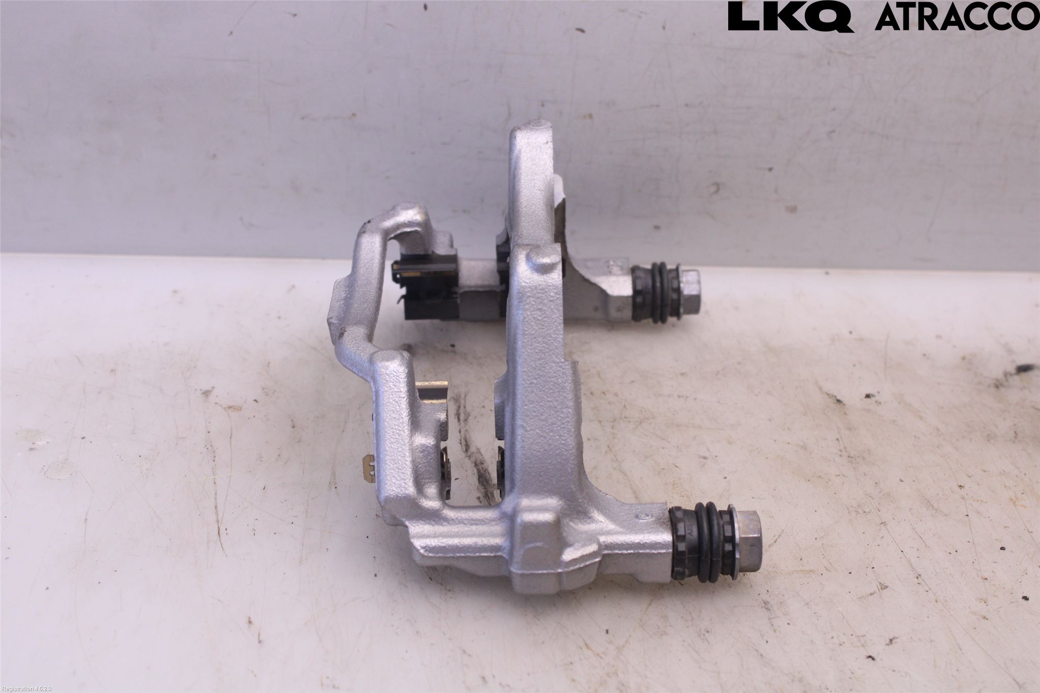 Toyota COROLLA 19- Bromsokshållare