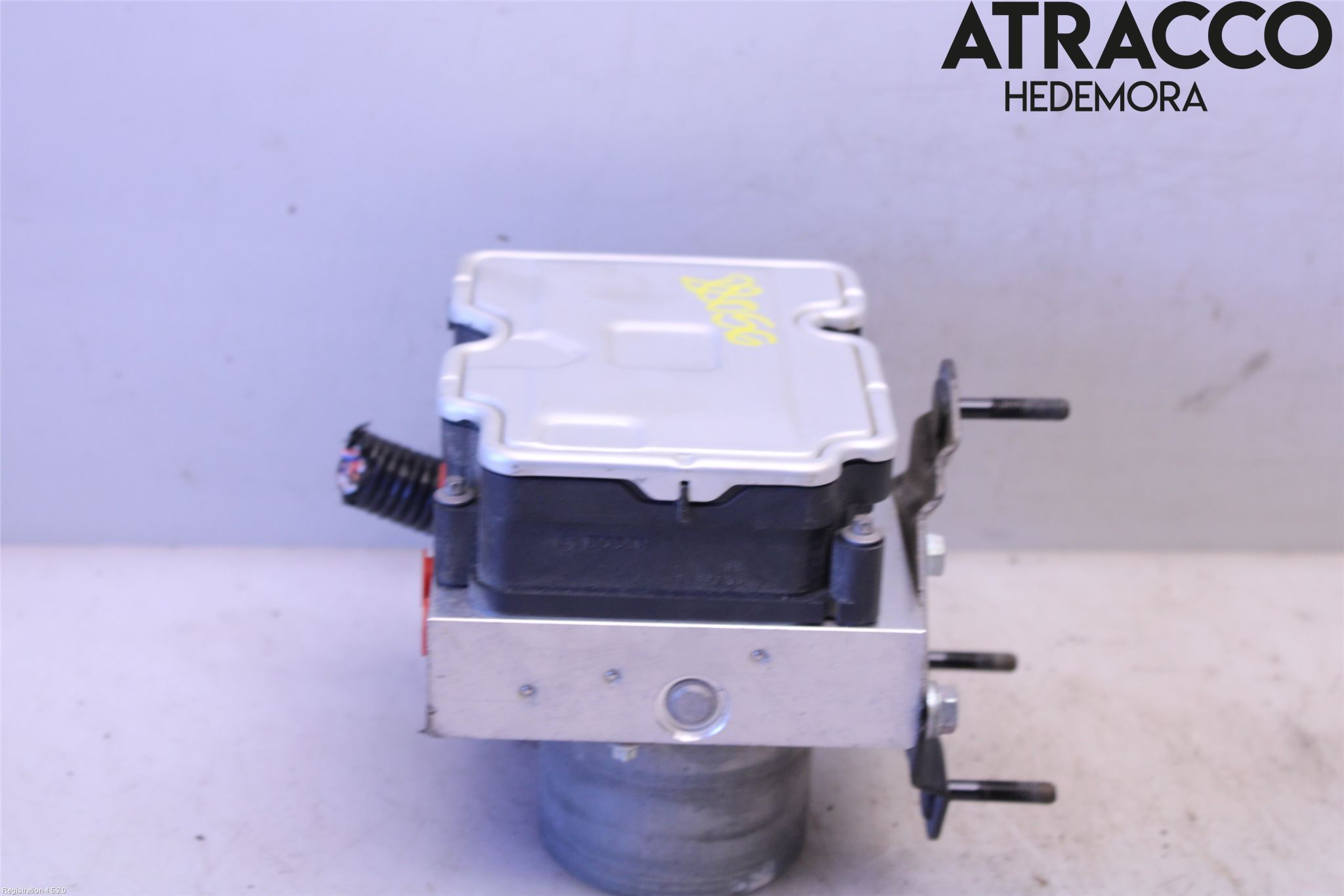 Toyota YARIS XP21 20- Abs Hydraulpump