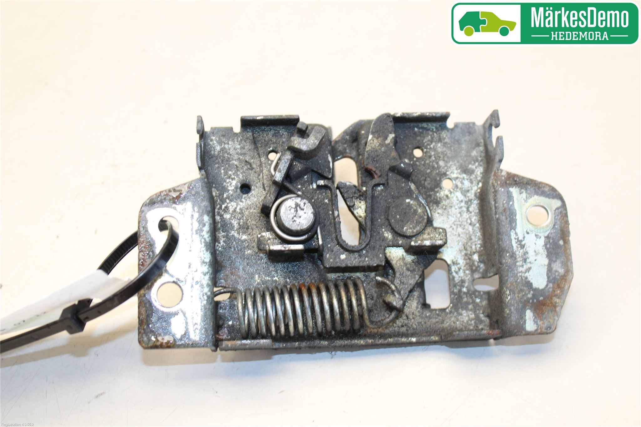 Mitsubishi OUTLANDER 07-12 Huvlås