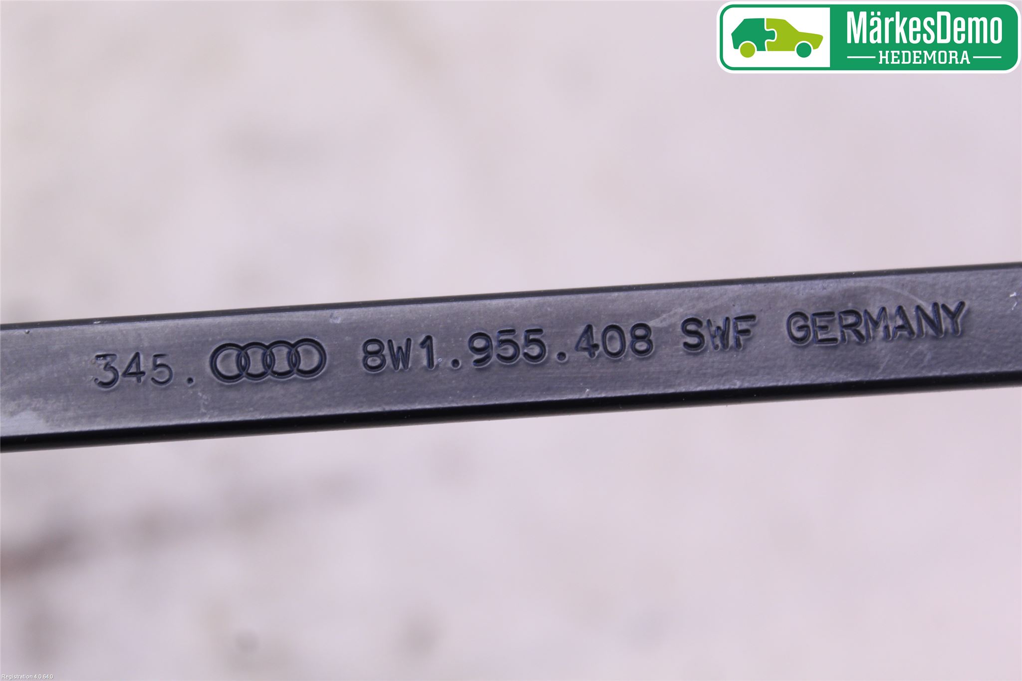 Audi A4/S4 B9 16-19 Torkararm Armar Vindruta