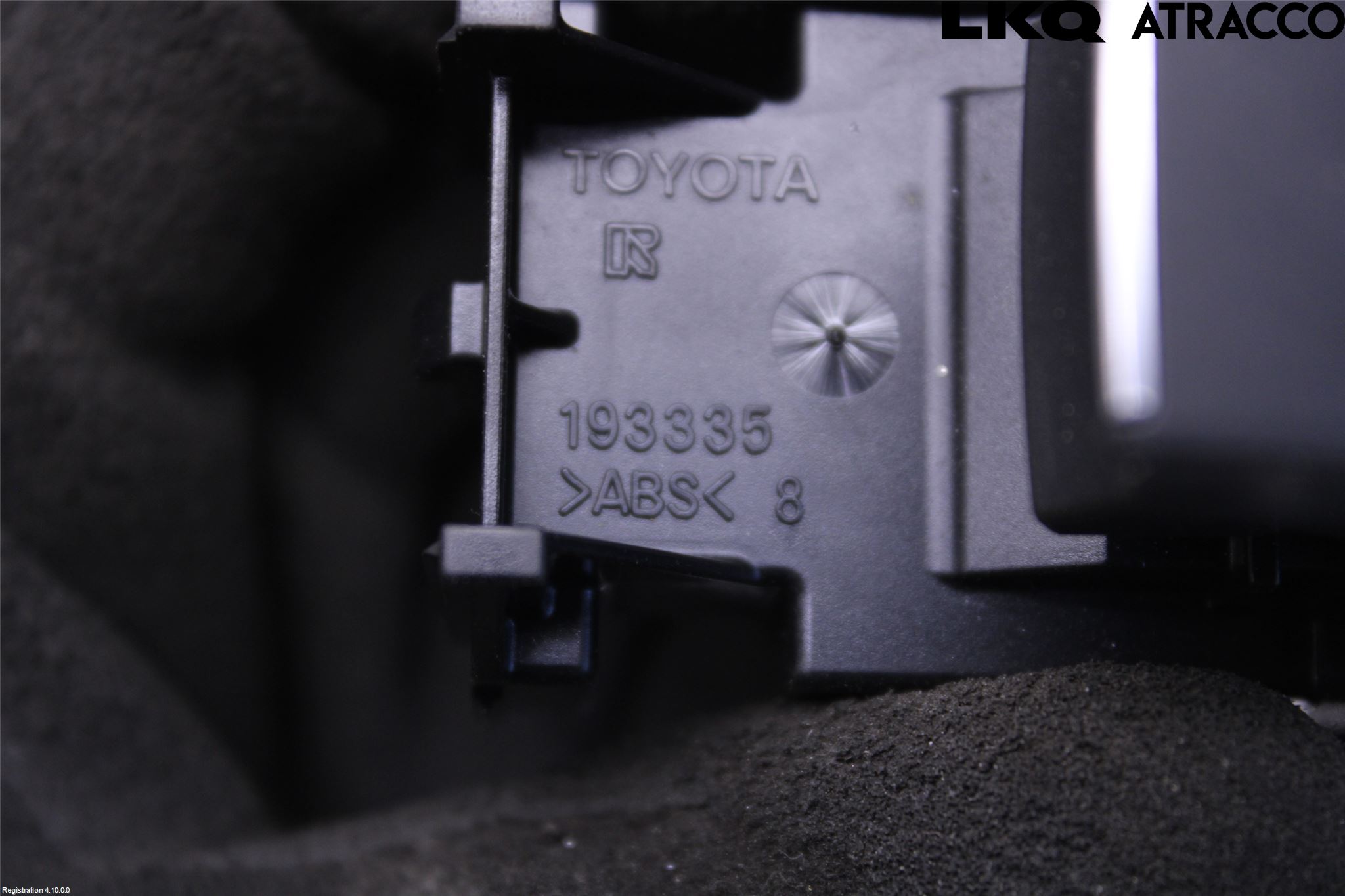 Toyota bZ4X EA10 22- Strömställare Elhiss