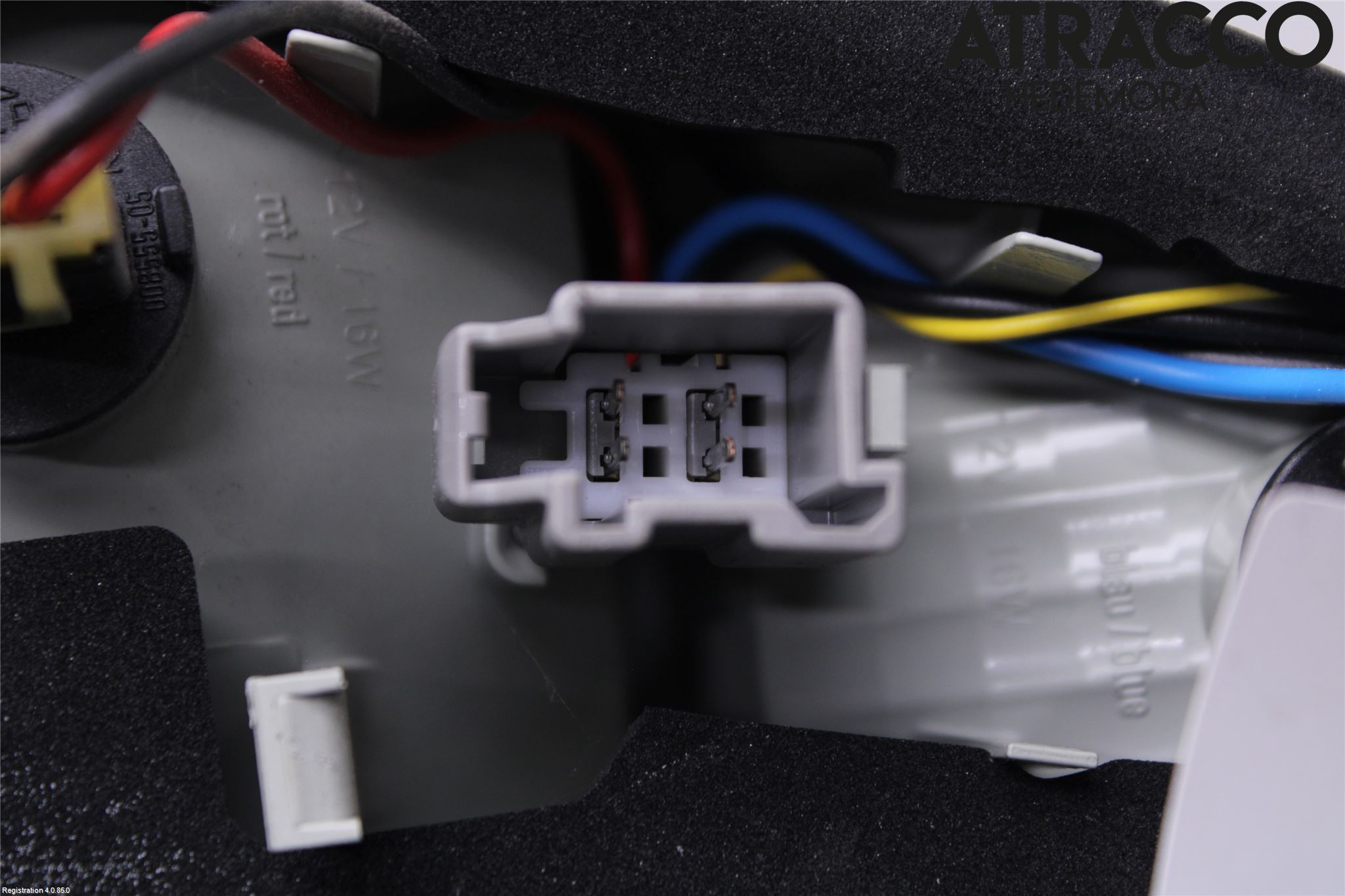 Volvo V70 08-13 Bakljus Lucka Hö