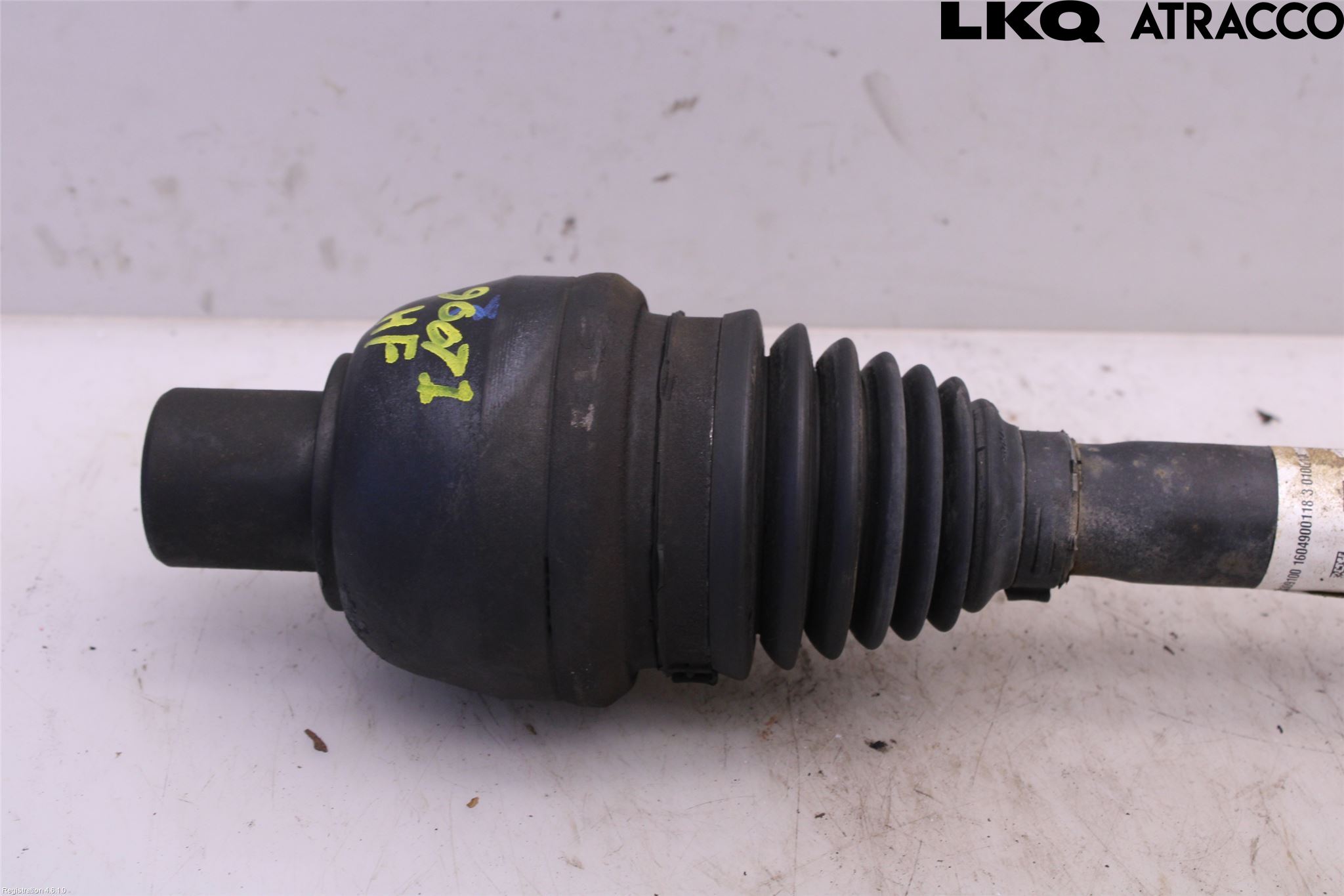 Mercedes-Benz MB CLA-KLASS (C117/X117) 13-19 Drivaxel Fram Höger