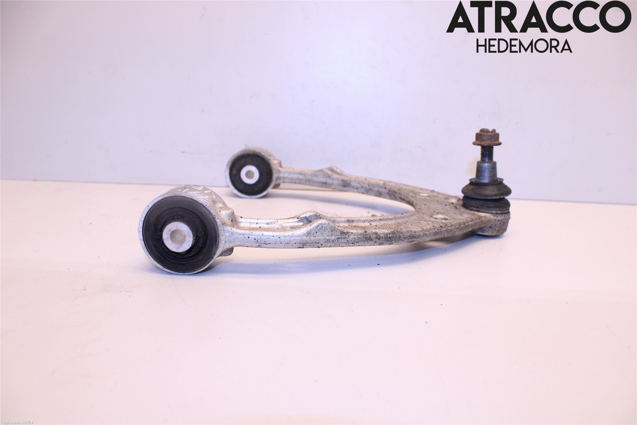 Audi Q7/SQ7 Bärarm Fram Övre Vä