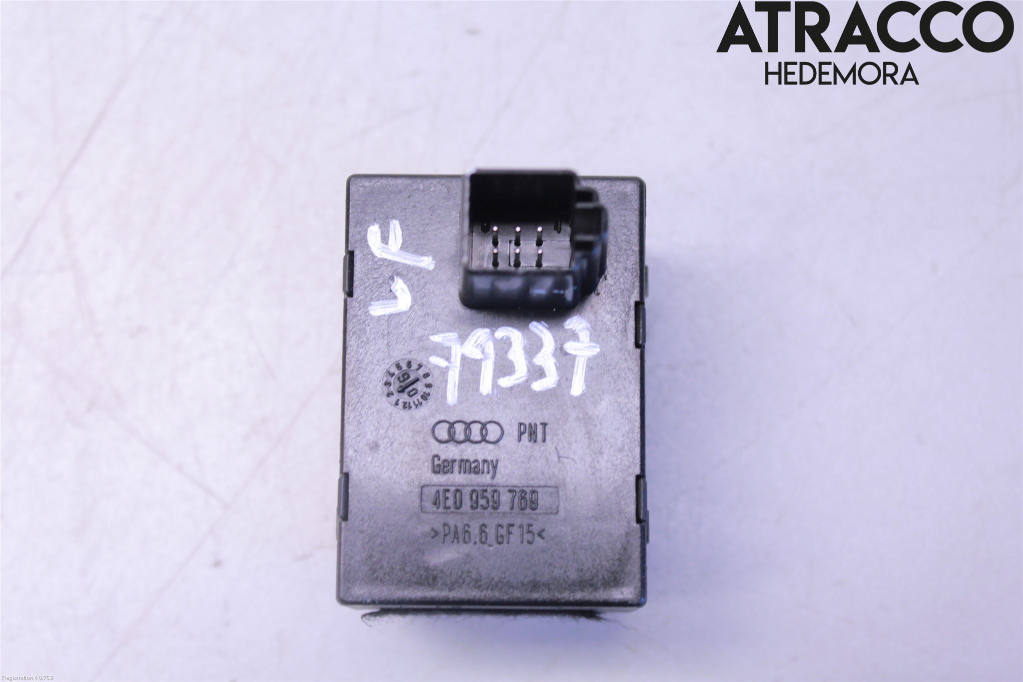 Audi A8/S8 4E  02-09 Strömställare Stolminne