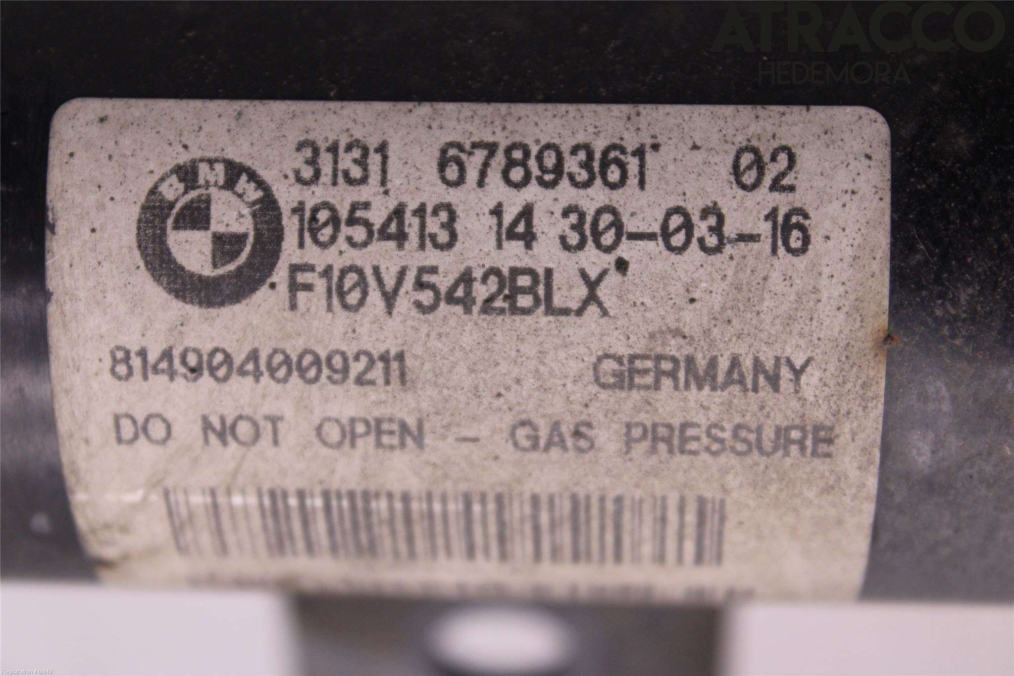 BMW 5 F10/F11/F18 09-17 Fjäderben Fram Vänster