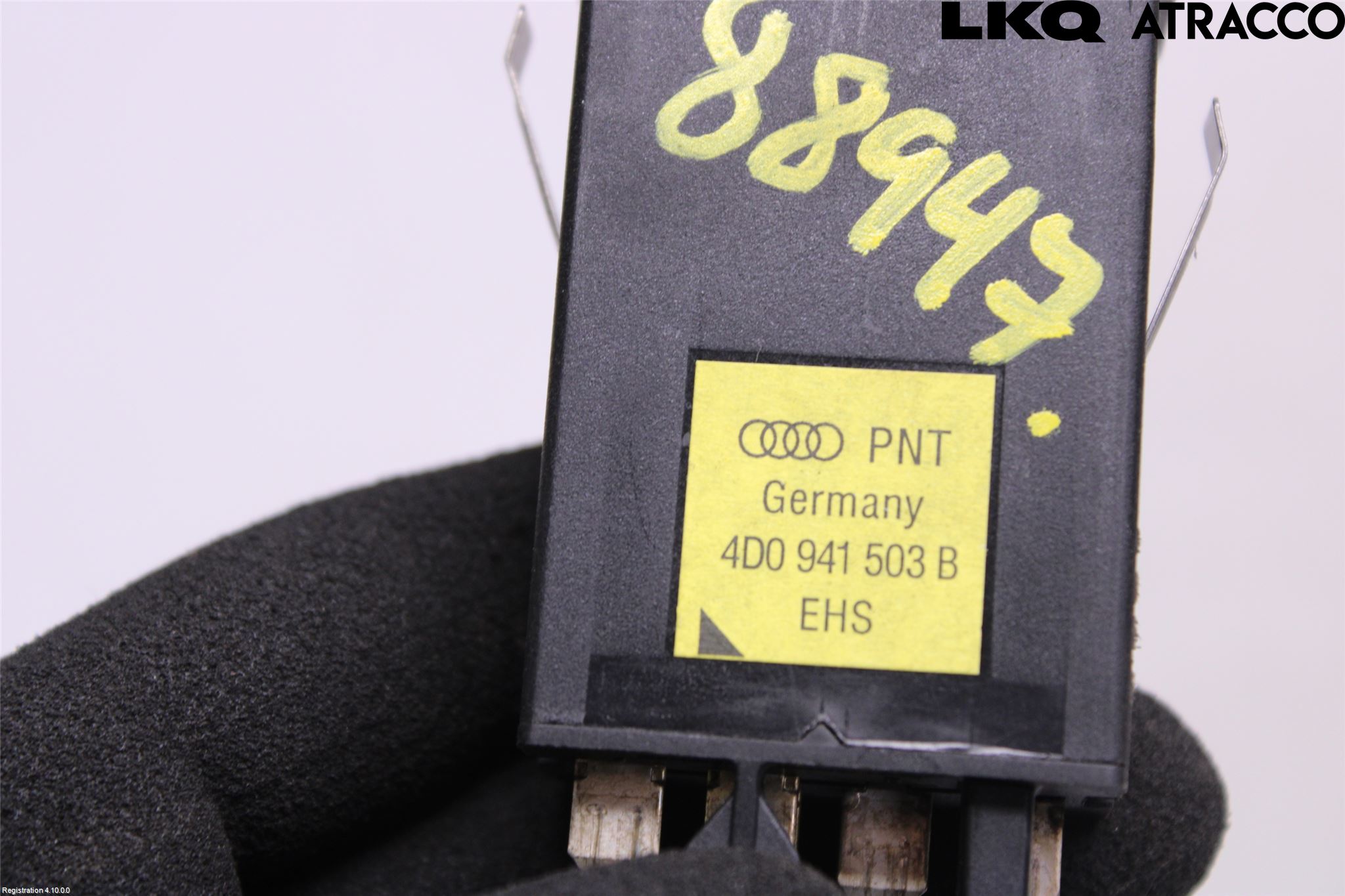 Audi A4/S4 94-99 Strömställare Elruta