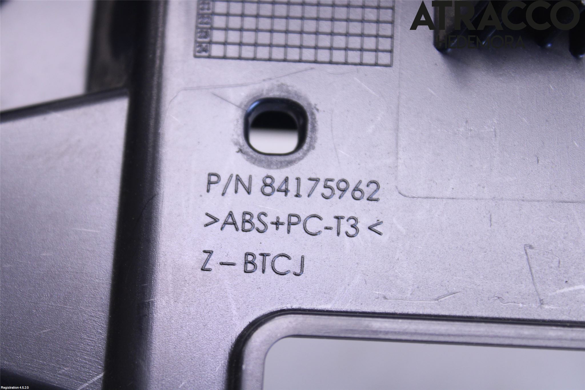 Chevrolet SILVERADO PICKUP Instrumentkonsoll Mitt