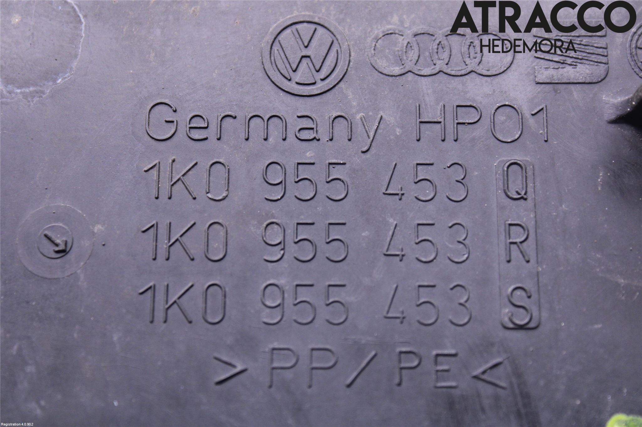 Volkswagen VW TOURAN 10-15 Spolartank Vindruta-Strål
