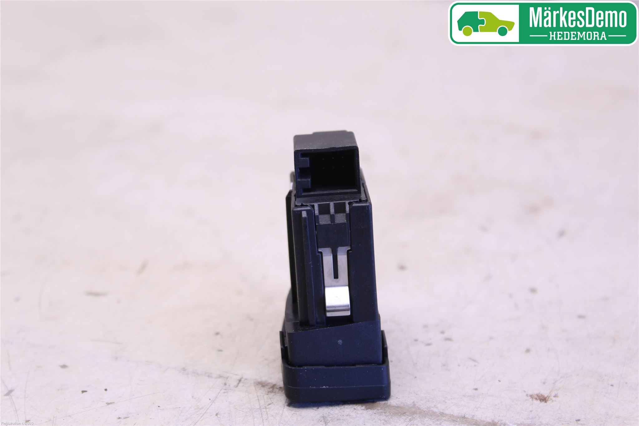 Audi Q5 09-16 Strömställare Varnings