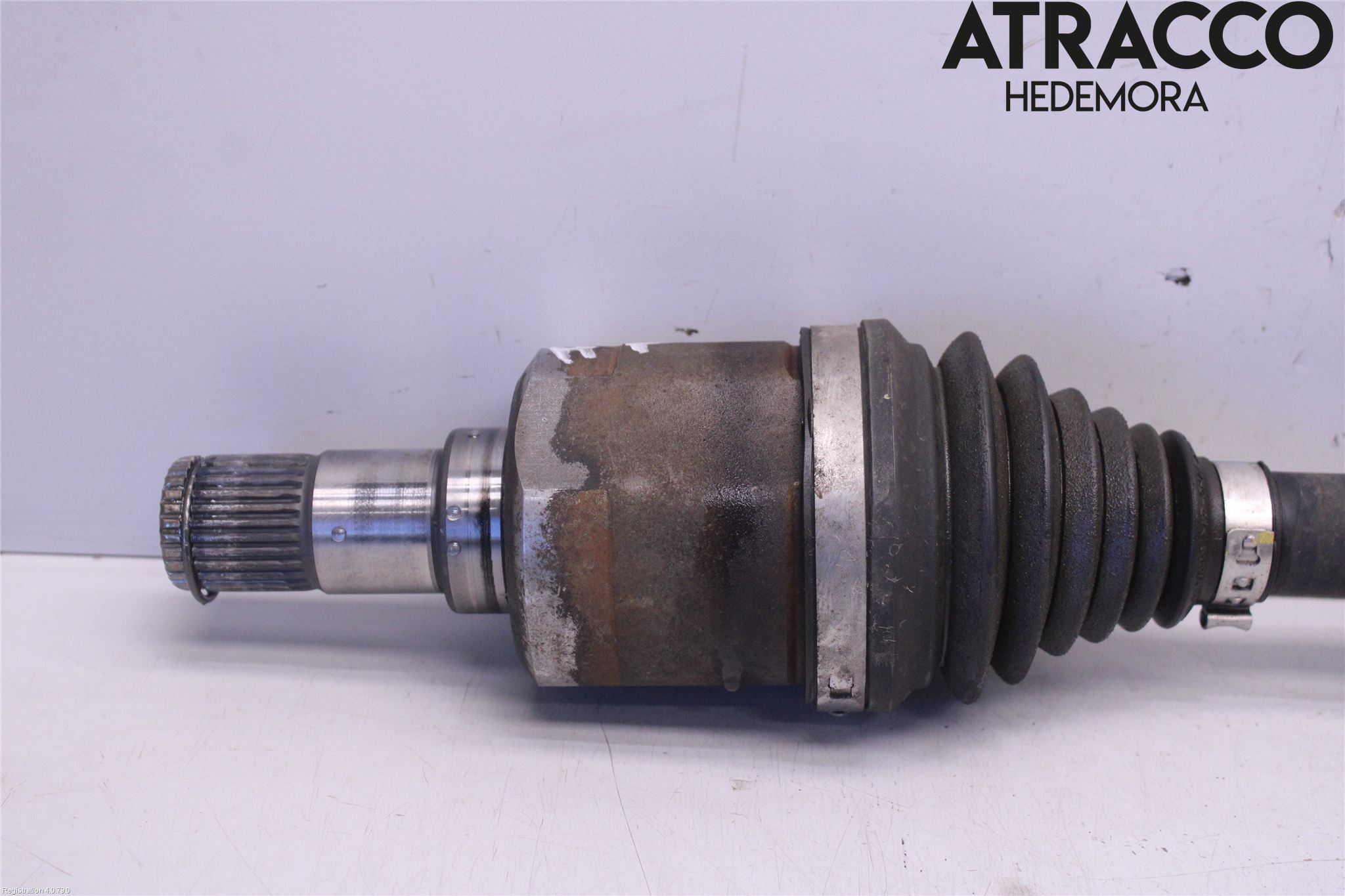 Kia CEED 12-18 Drivaxel Fram Höger