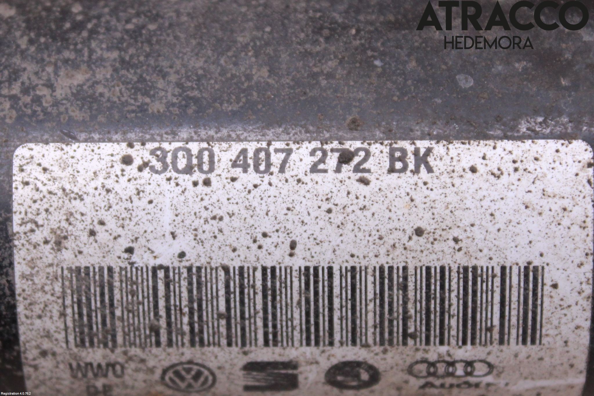 Volkswagen VW PASSAT 15-19 Drivaxel Fram Höger