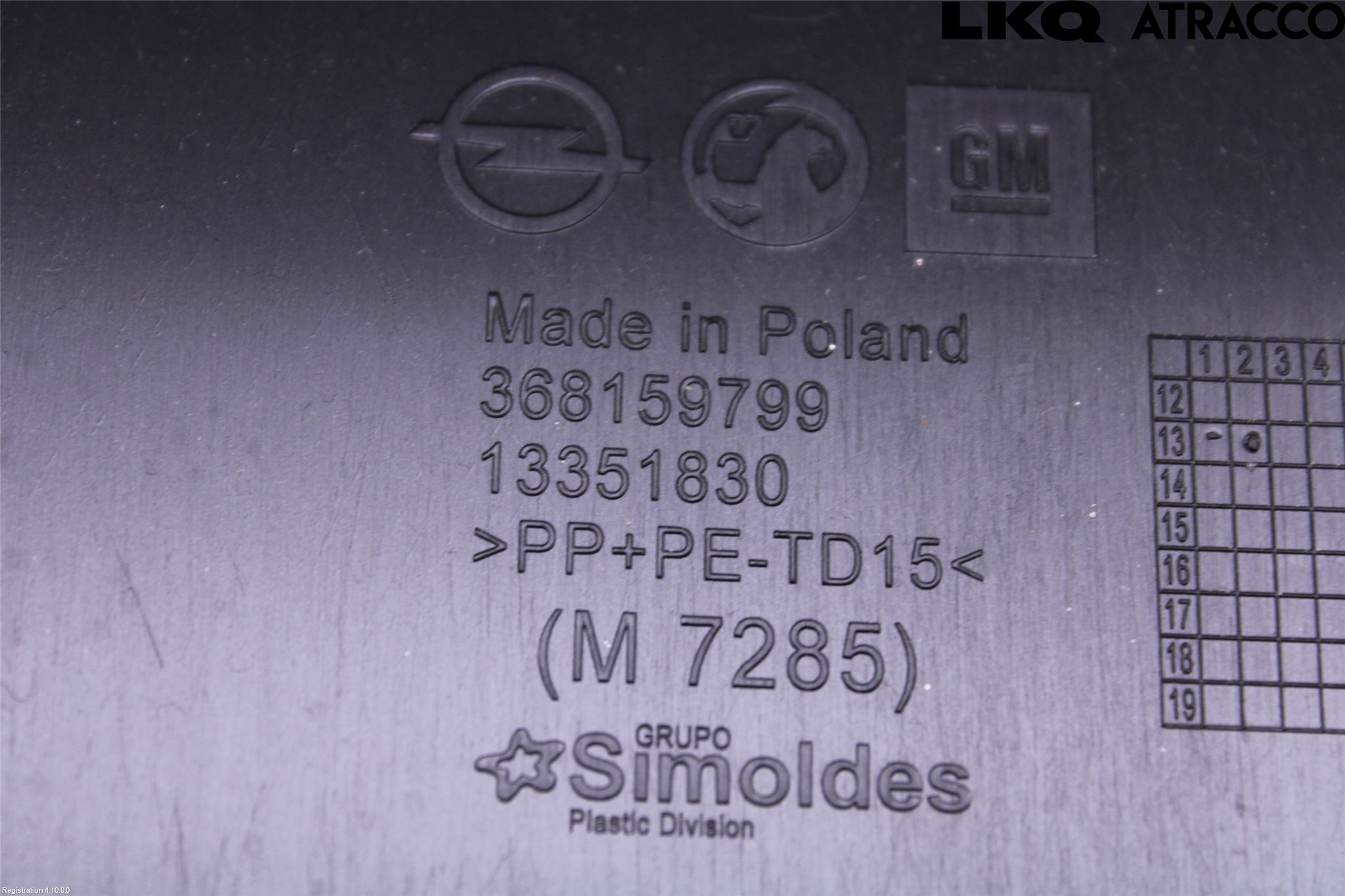 Opel ADAM 13-20 Inredning Bakluckeklädsel