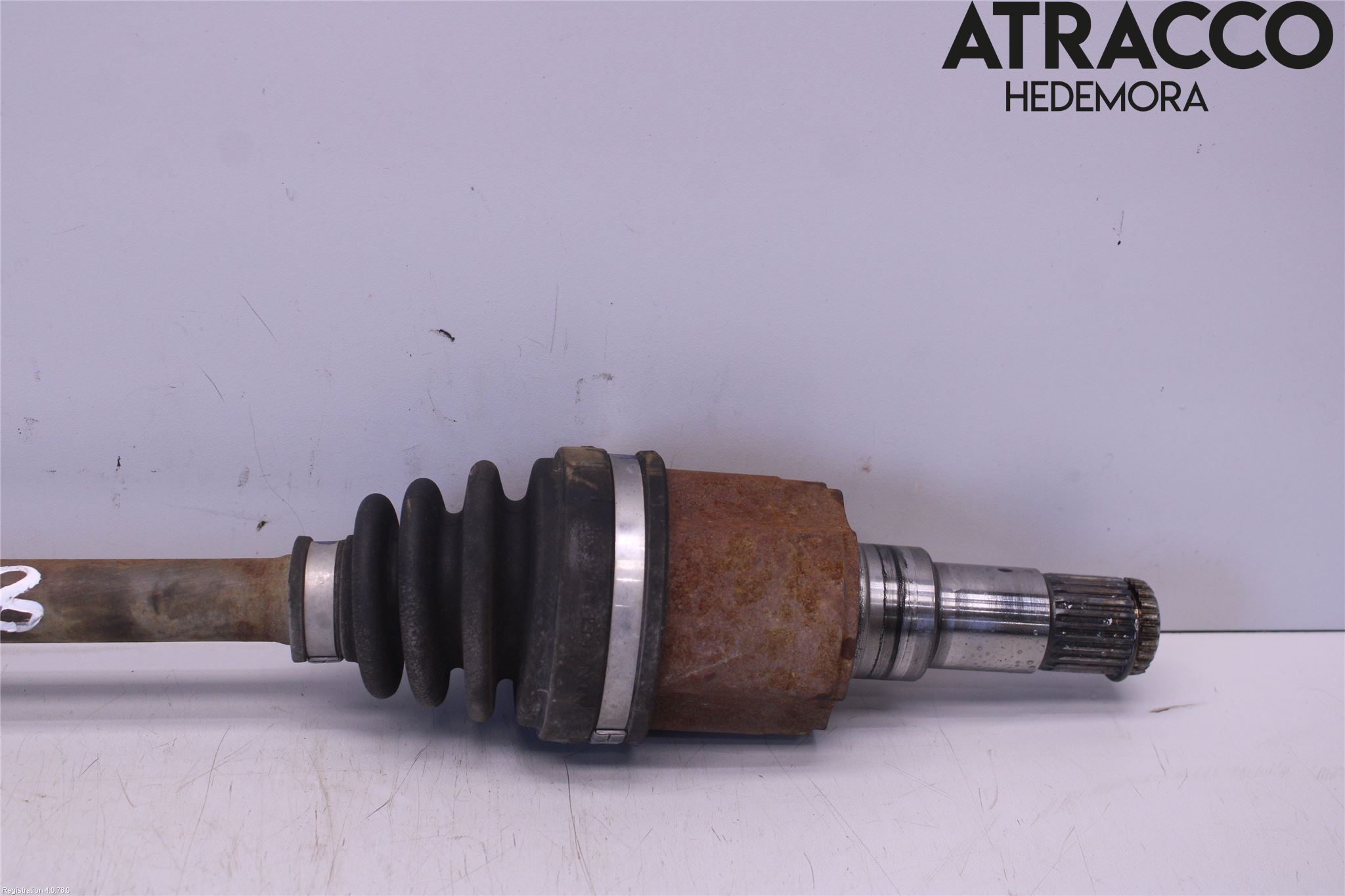 Mitsubishi SPACE STAR 13- Drivaxel Fram Höger