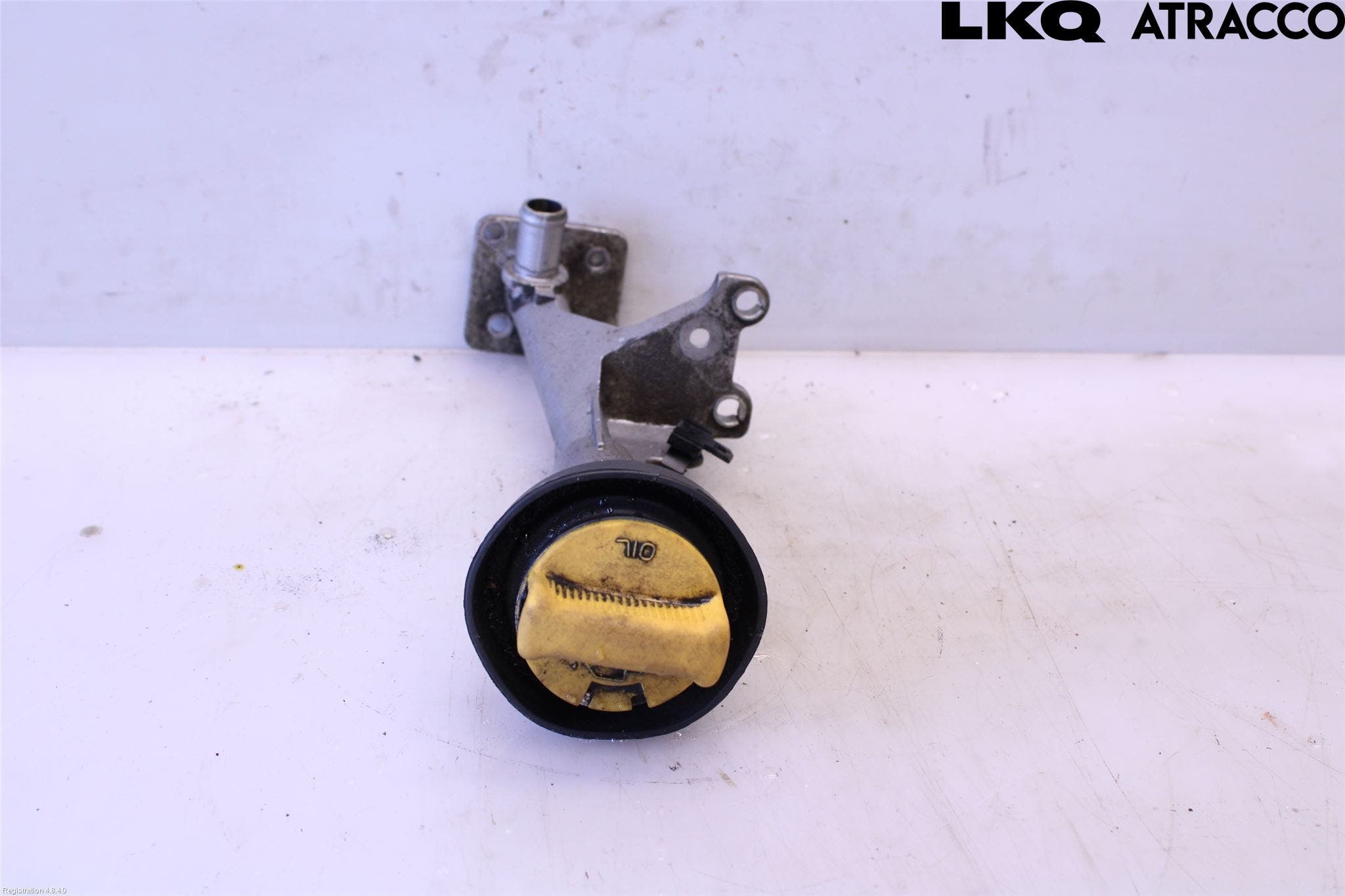 Opel COMBO D 12-18 Olja Påfyllningsrör