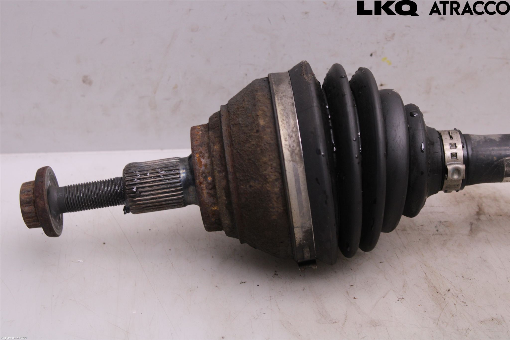 Volkswagen VW CADDY 11-15 Drivaxel Fram Vänster