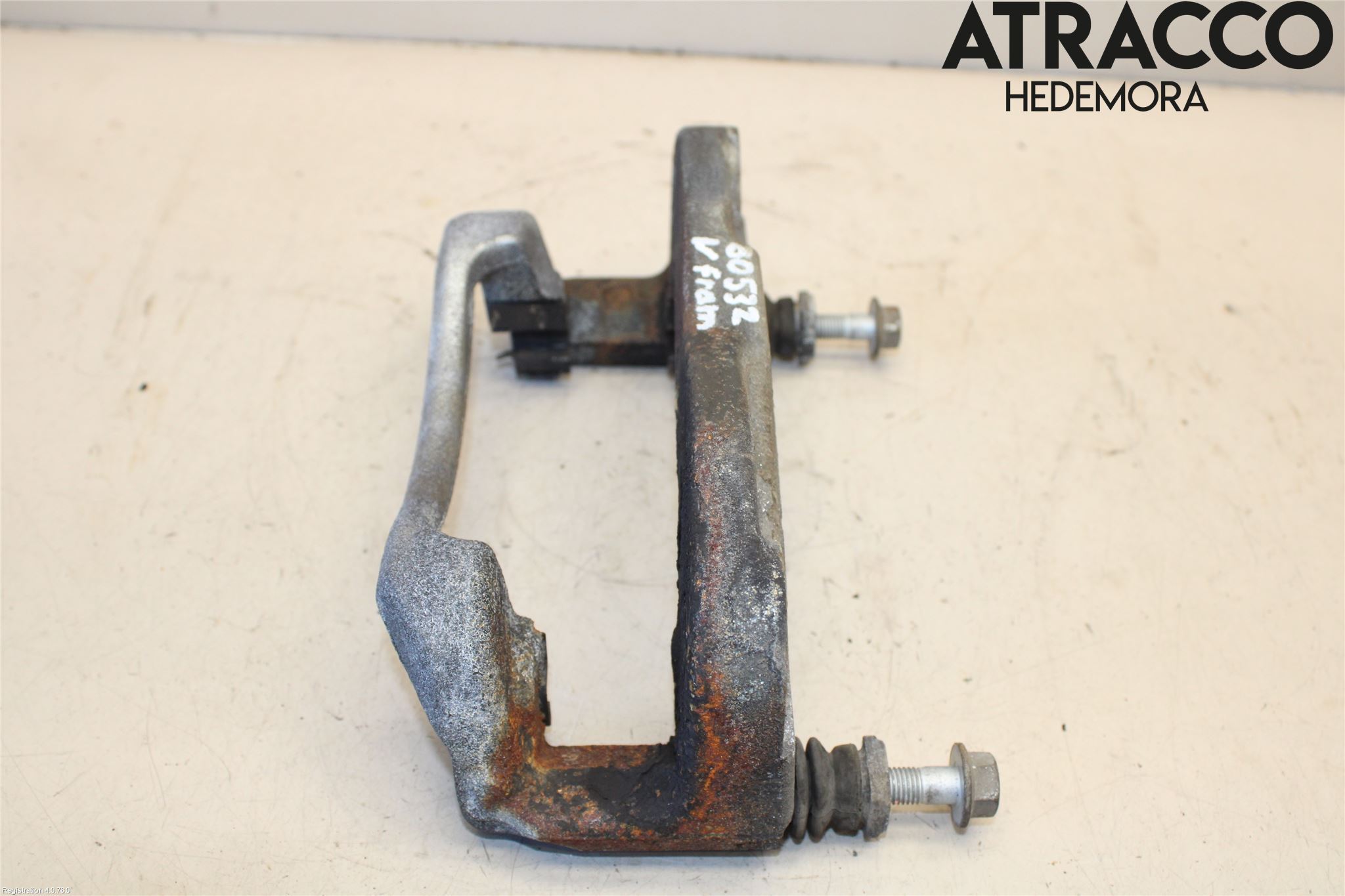 Volkswagen VW AMAROK 2H 10-22 Bromsokshållare