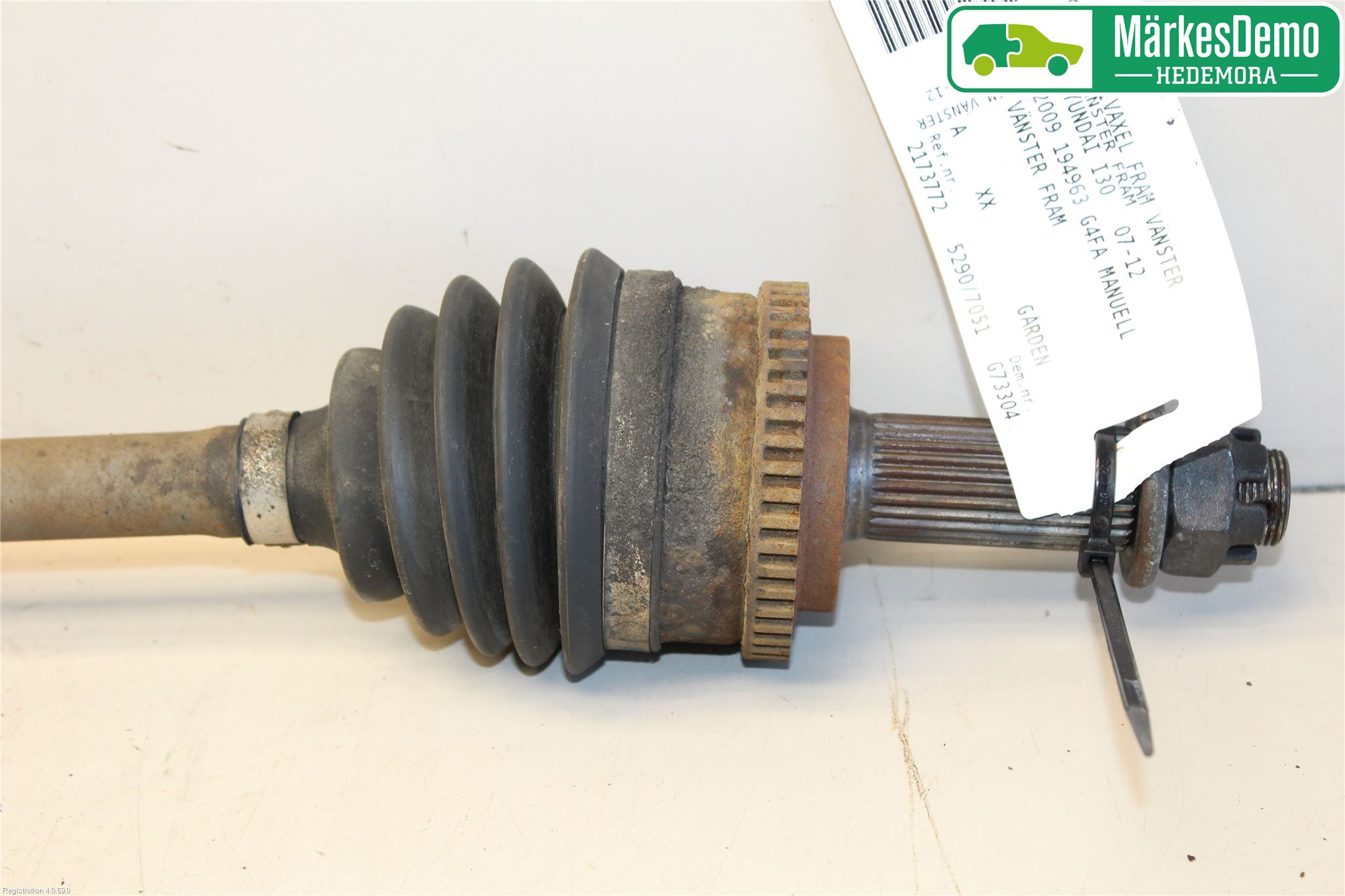 Hyundai i30 FD 07-12 Drivaxel Fram Vänster