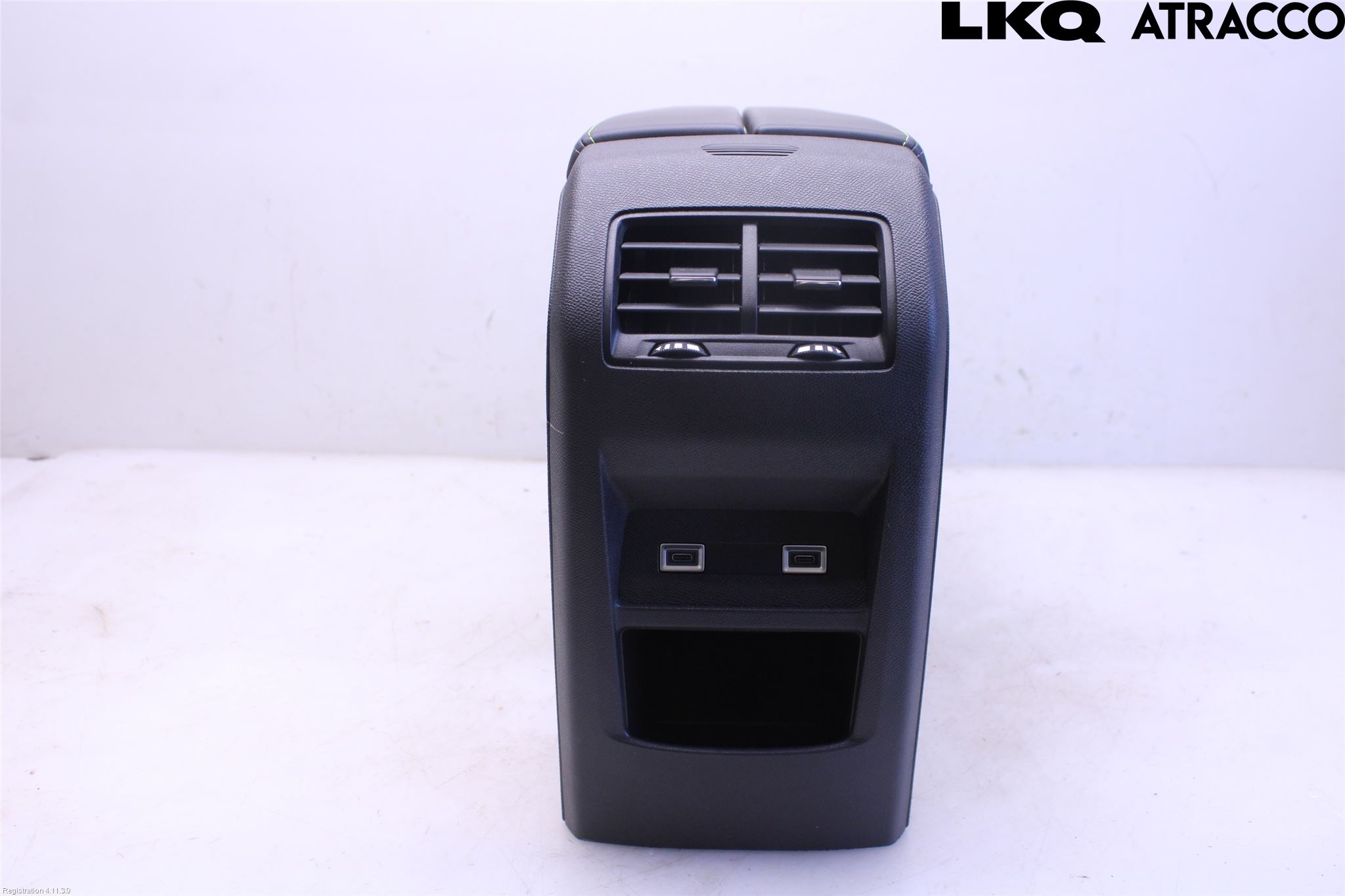 Peugeot 408 22- Inredning Armstöd