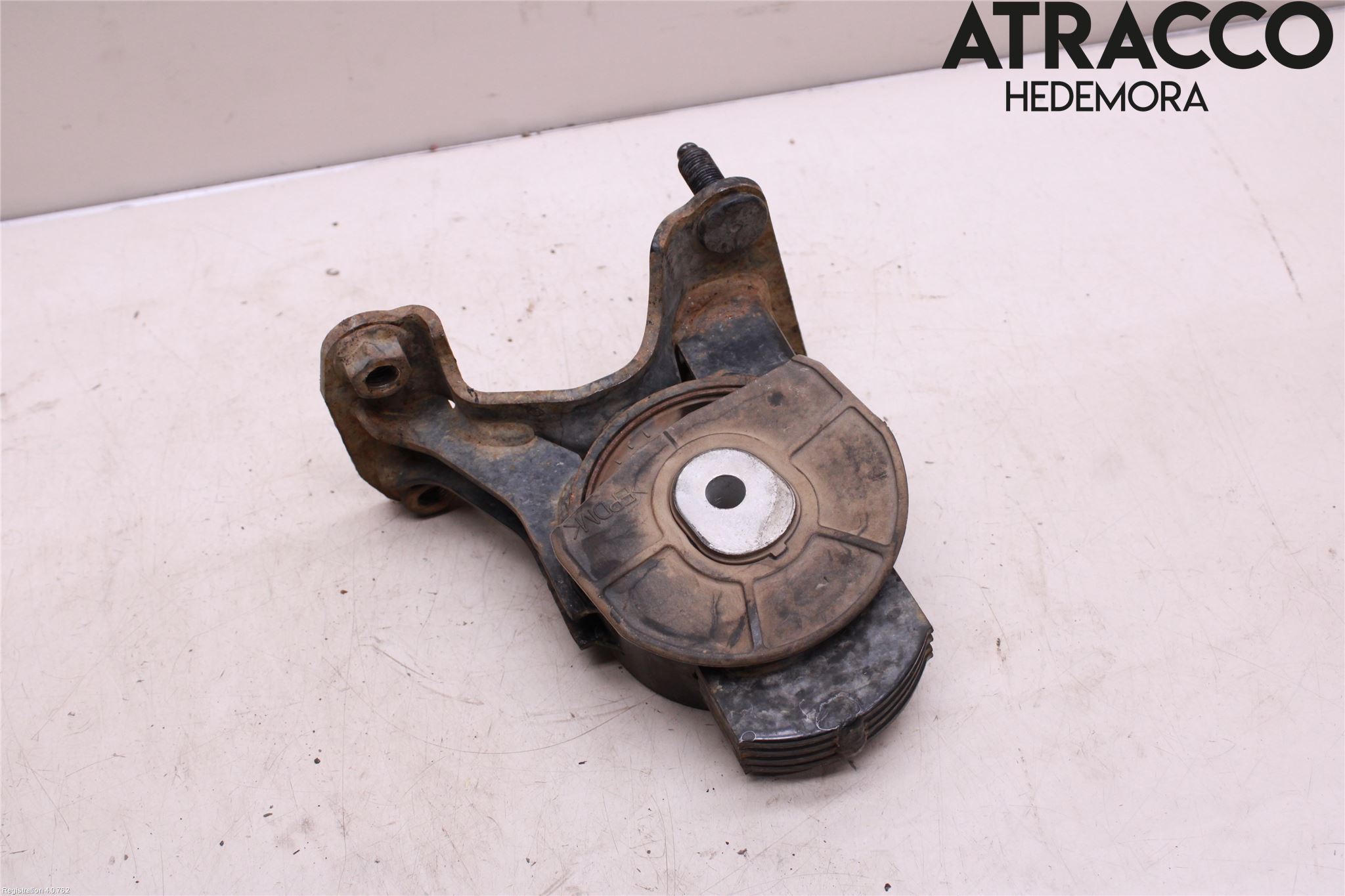 Toyota RAV4 13-18 Motorfäste