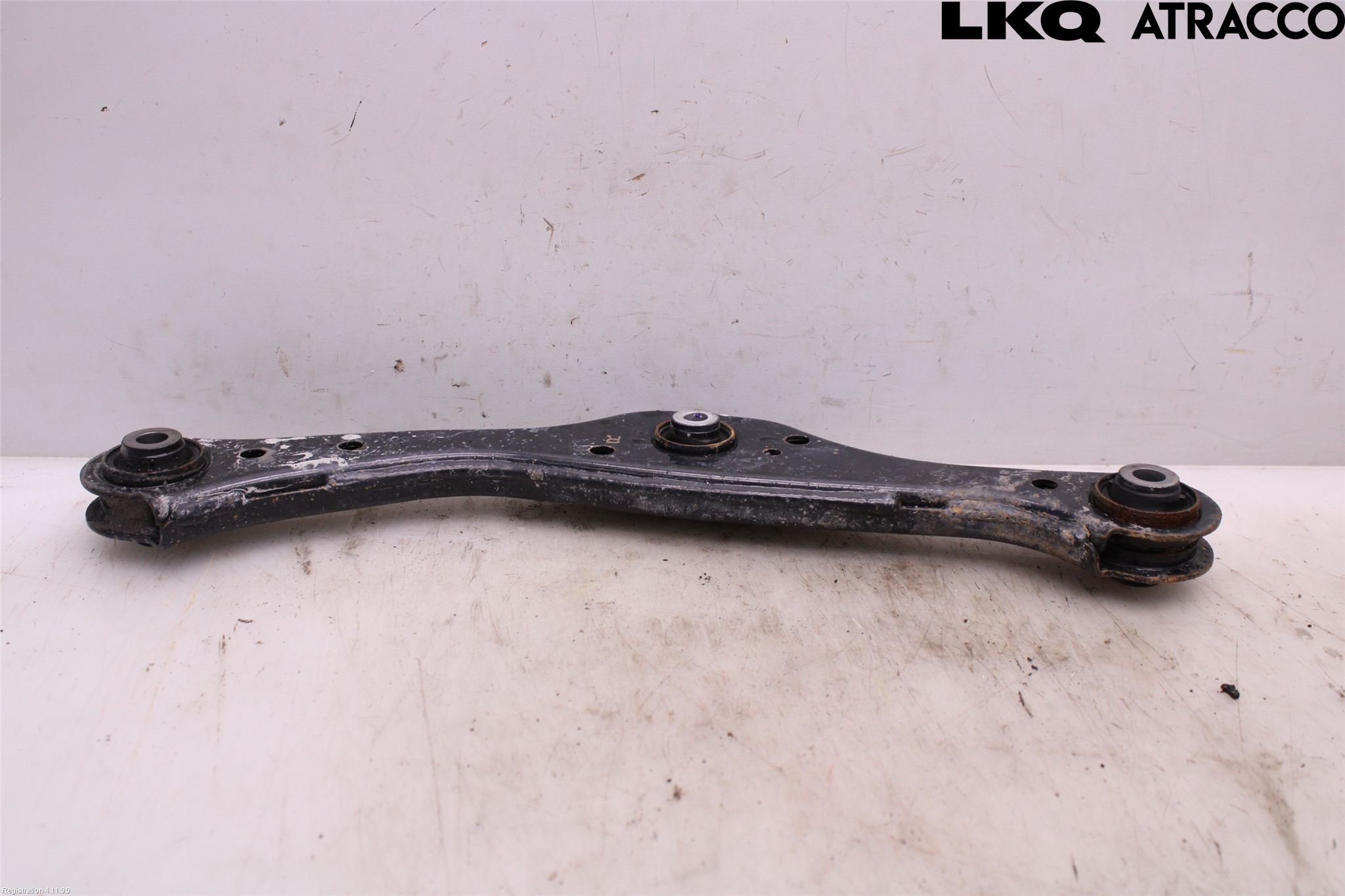 Toyota YARIS CROSS XP21 21- Bärarm Bak Övre Höger