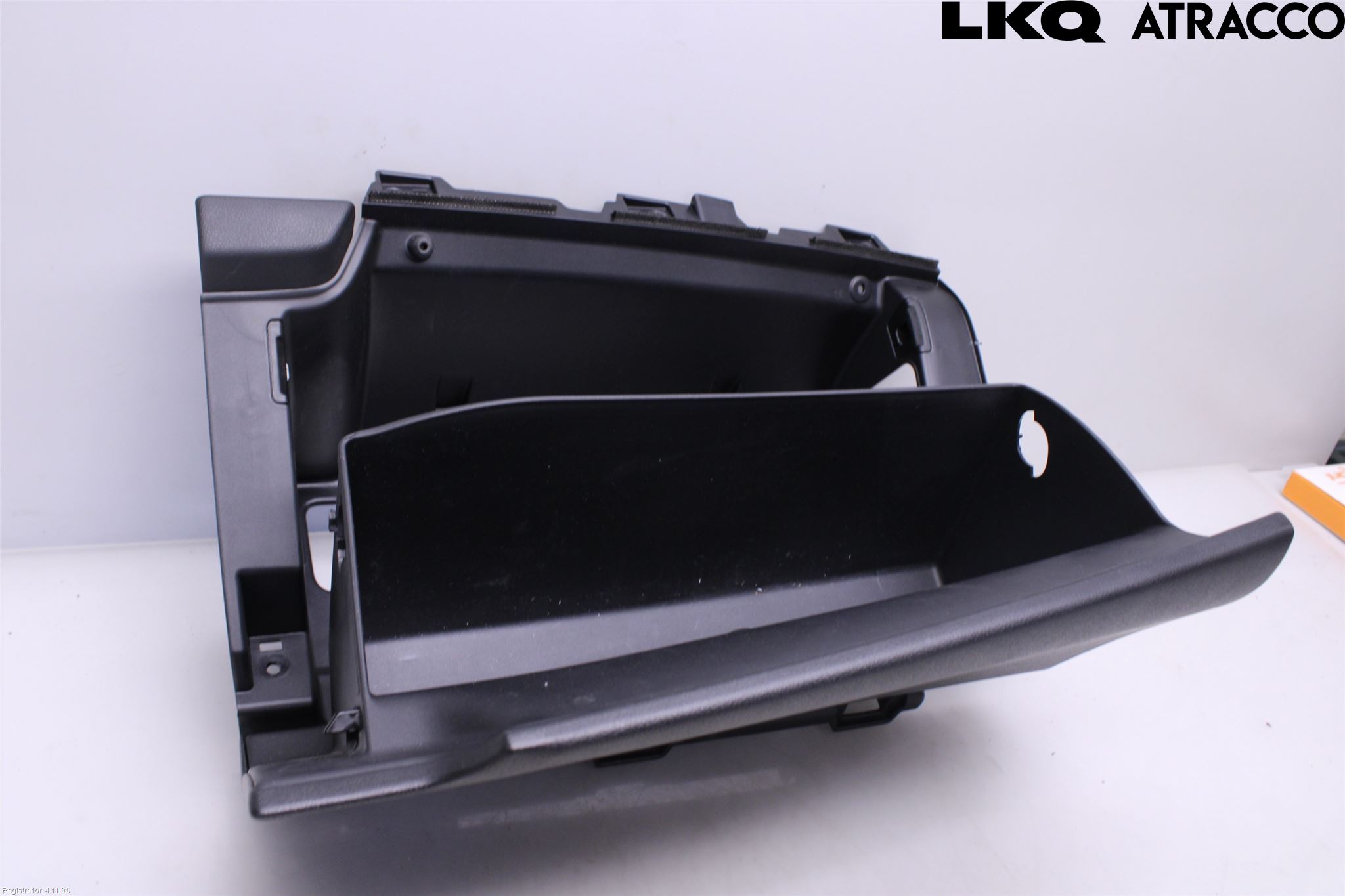 Suzuki SX4 S-CROSS 14-21 Handskfack