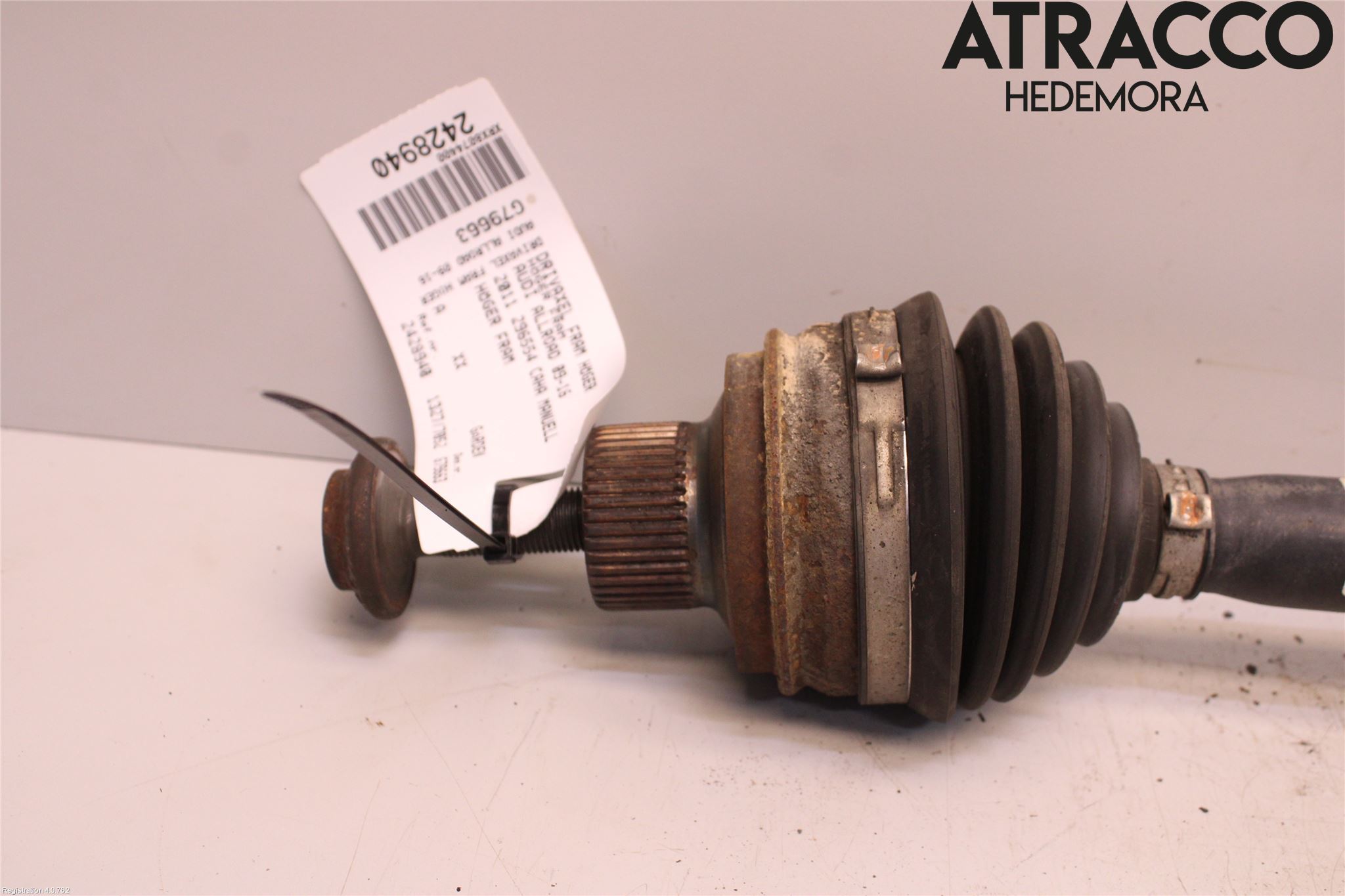 Audi A4 ALLROAD 09-16 Drivaxel Fram Höger
