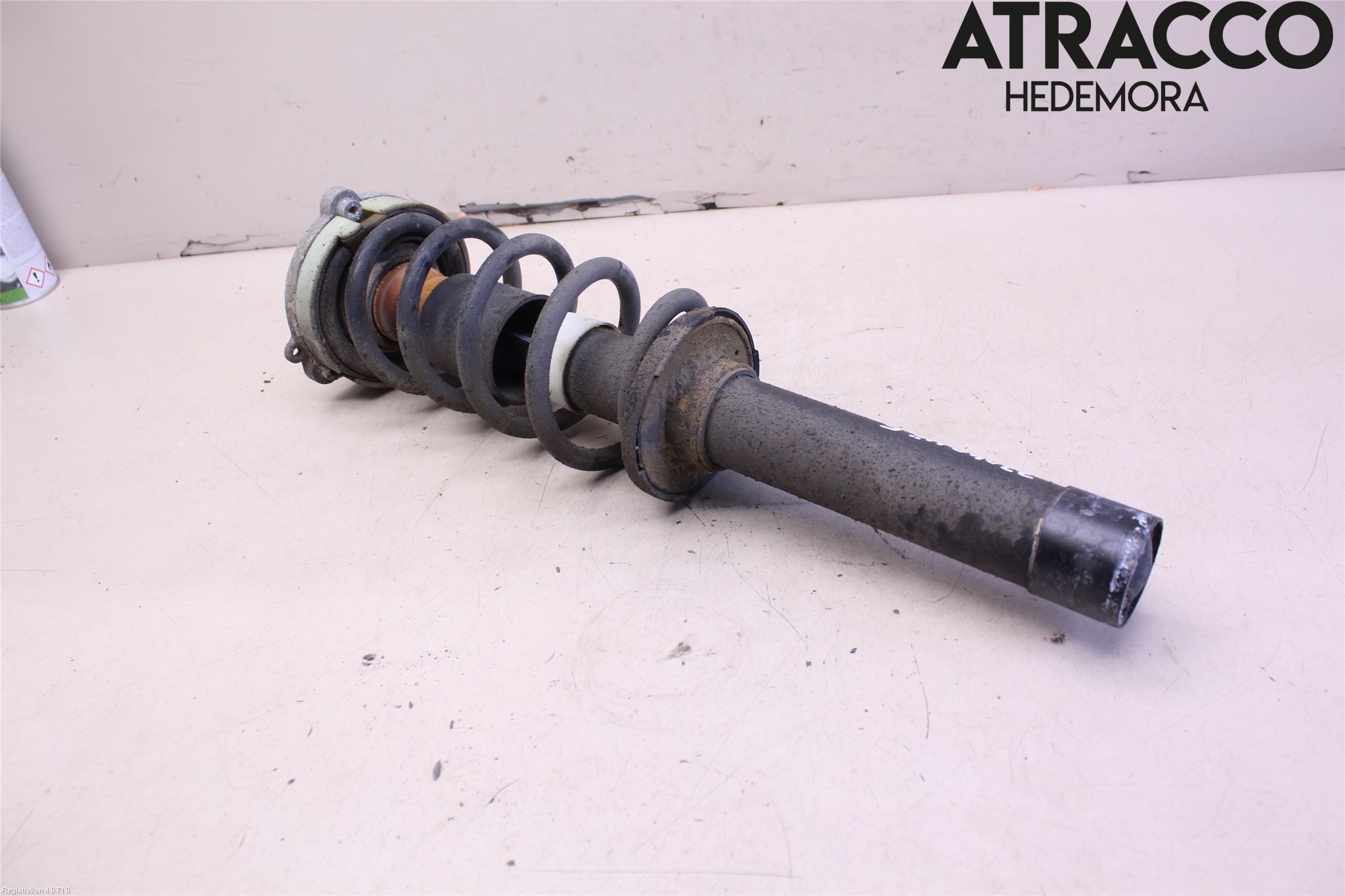 Audi A4/S4 B9 16-19 Fjäderben Fram Höger