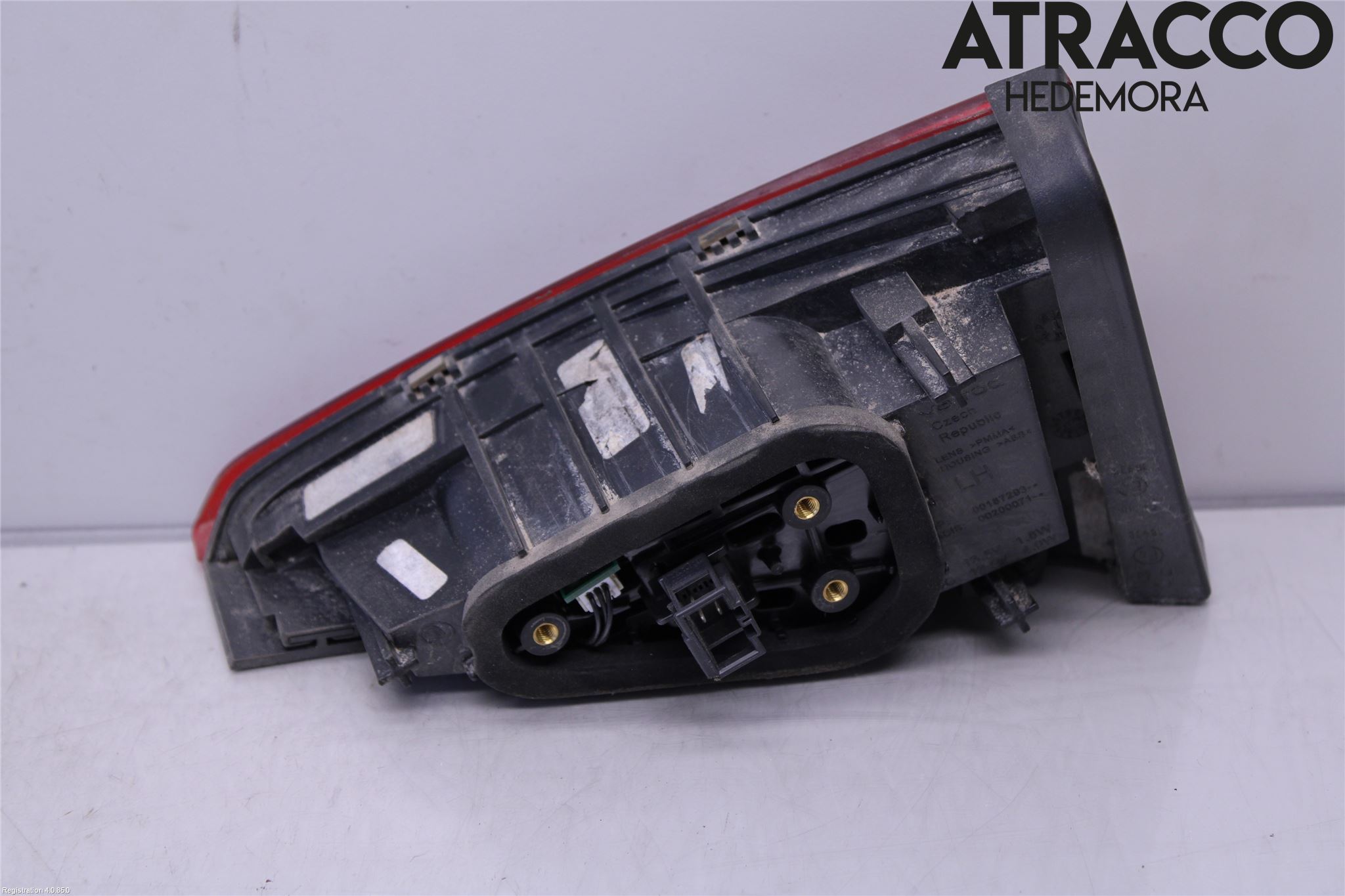 Skoda SUPERB 09-15 Bakljus Lucka Vä