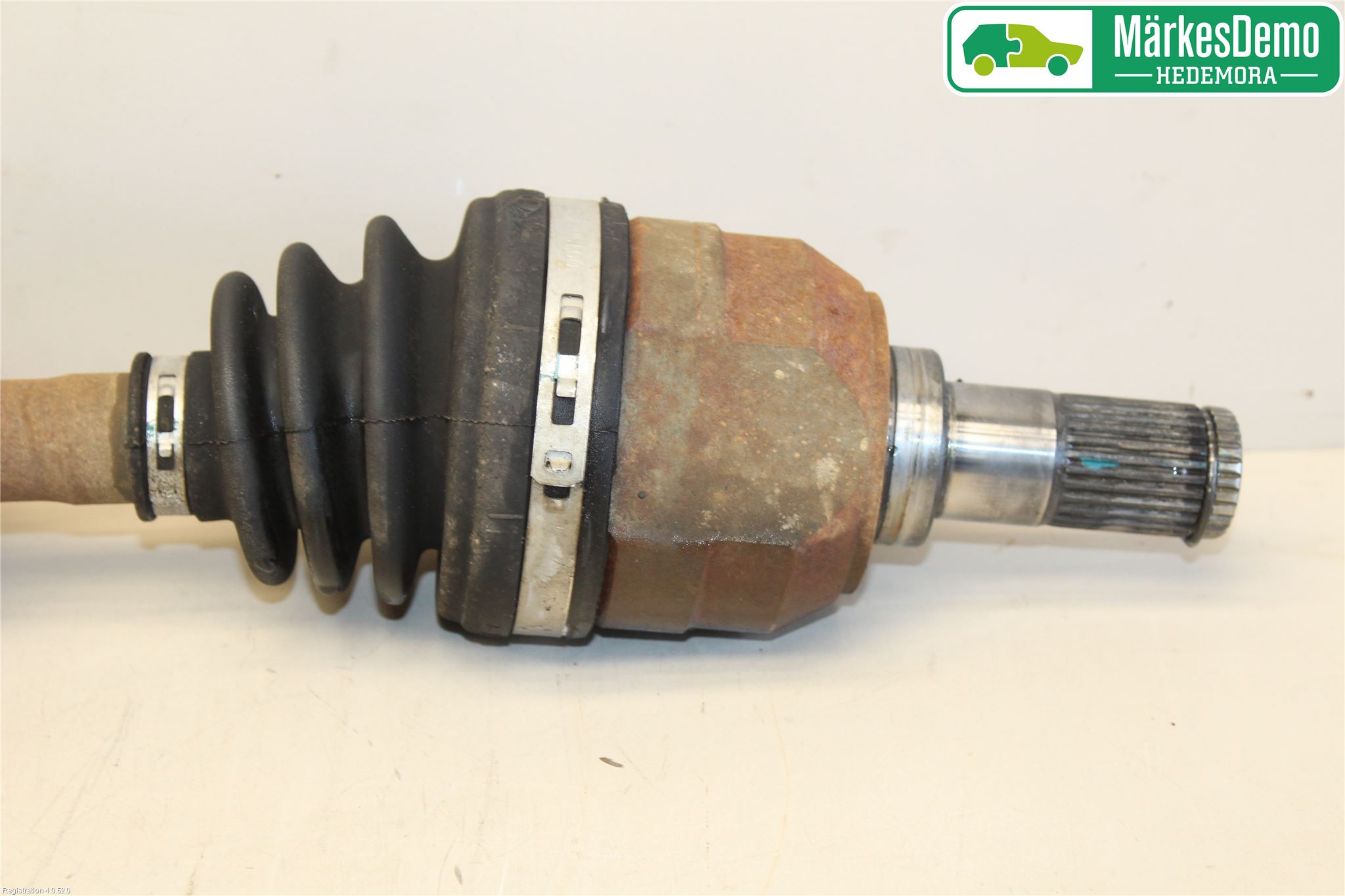 Hyundai i30 GD 13-17 Drivaxel Fram Vänster