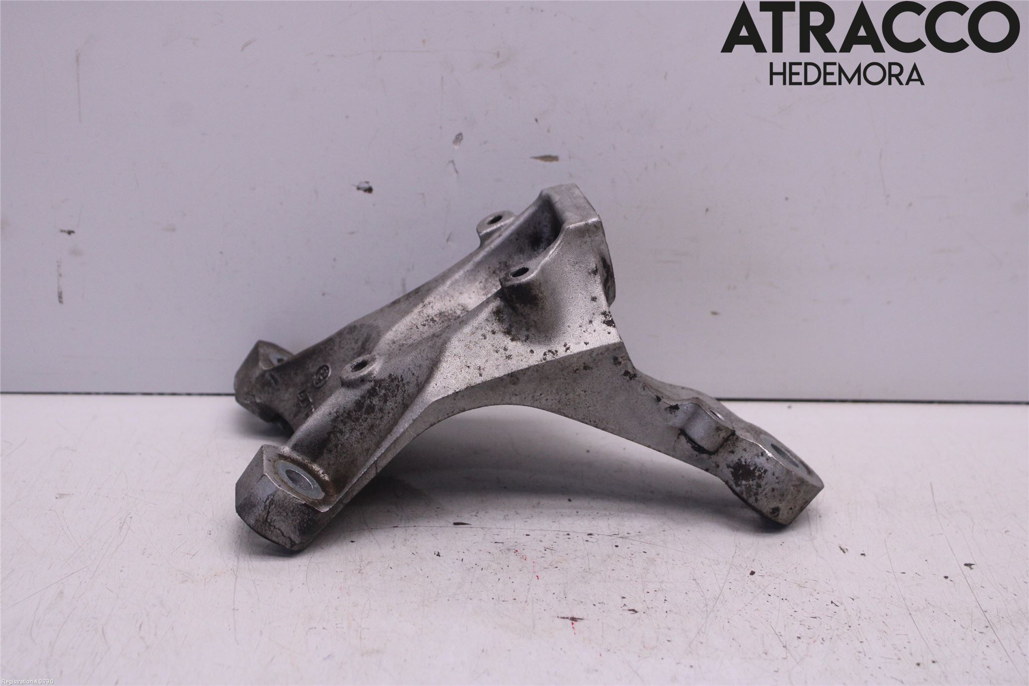 Audi A4/S4 01-05 Motorfäste