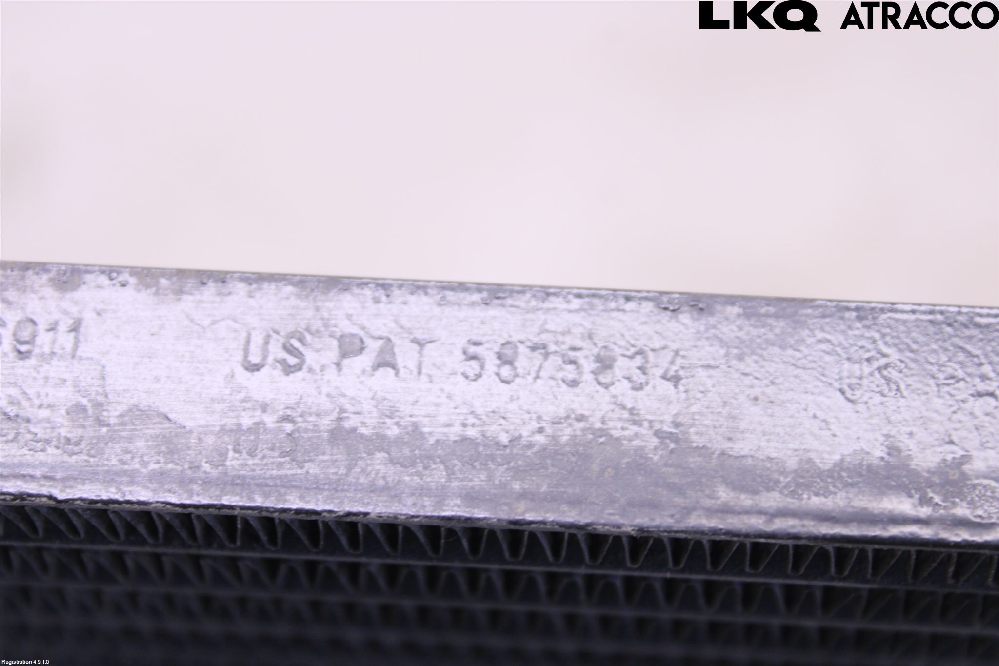 Renault ALASKAN 18-20 Oljekylare Automat