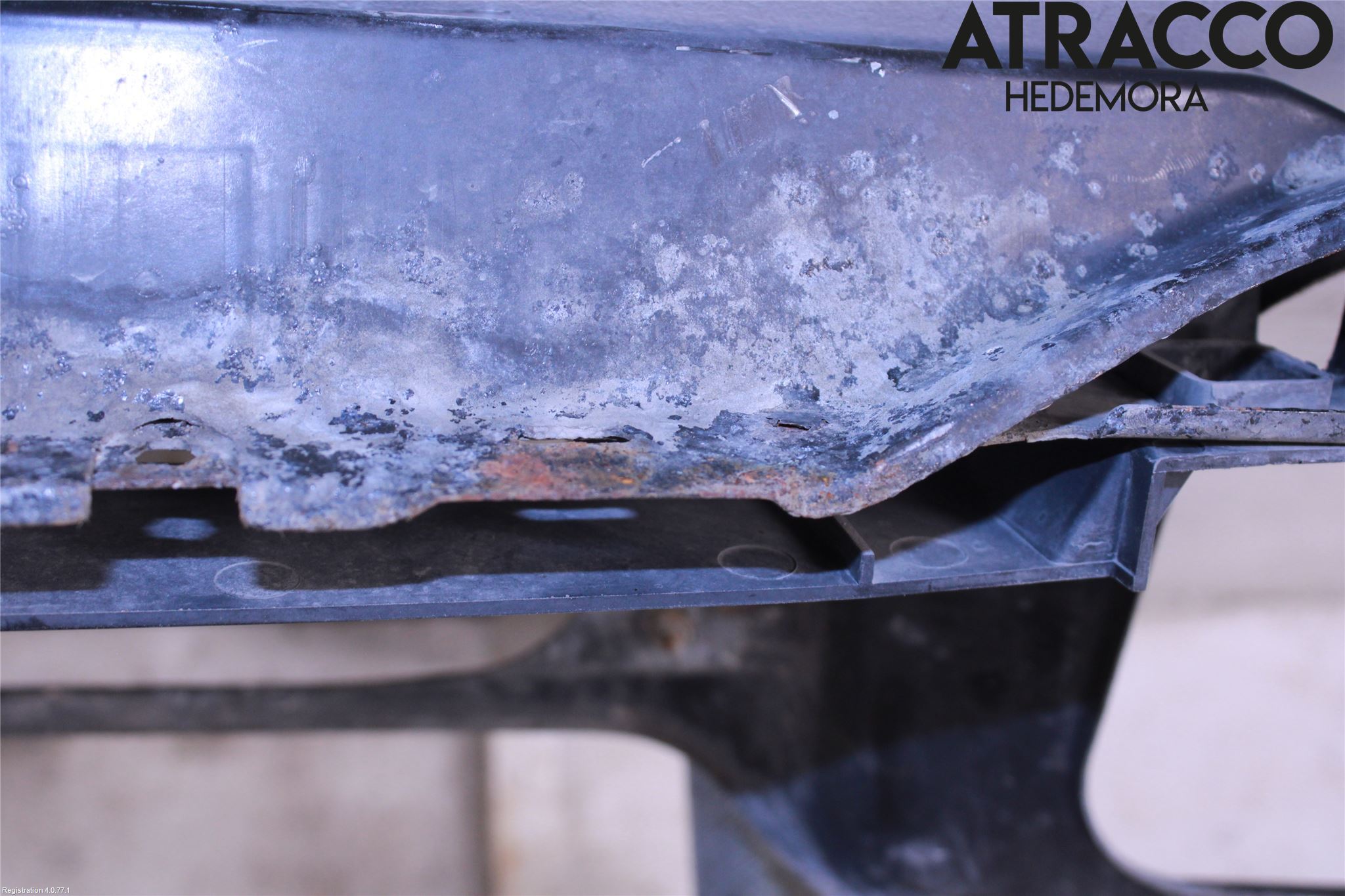 Citroen JUMPY -07 Front Huvlåsplåt-Balk