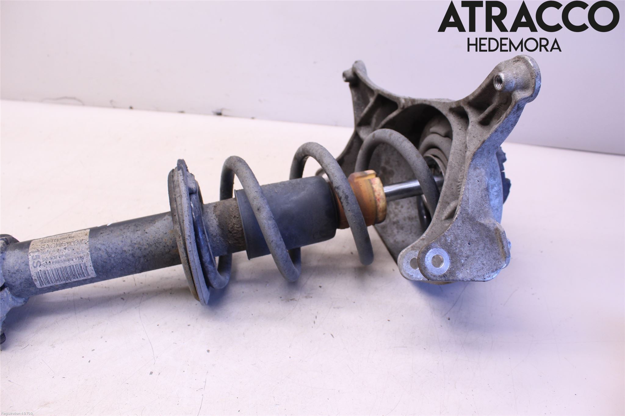 Audi A5 07-16 Fjäderben Fram Vänster