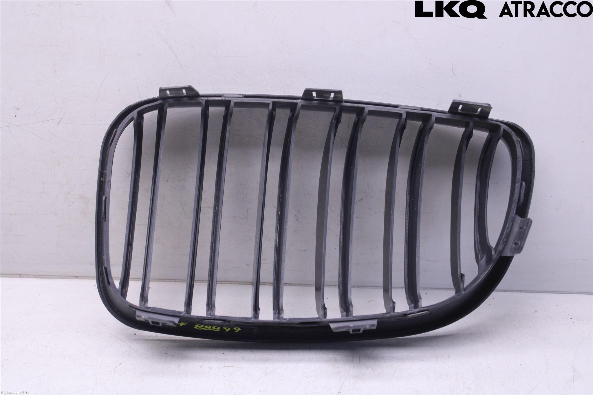BMW 1 E87/81 5D/3D 03-11 Grilldel Höger