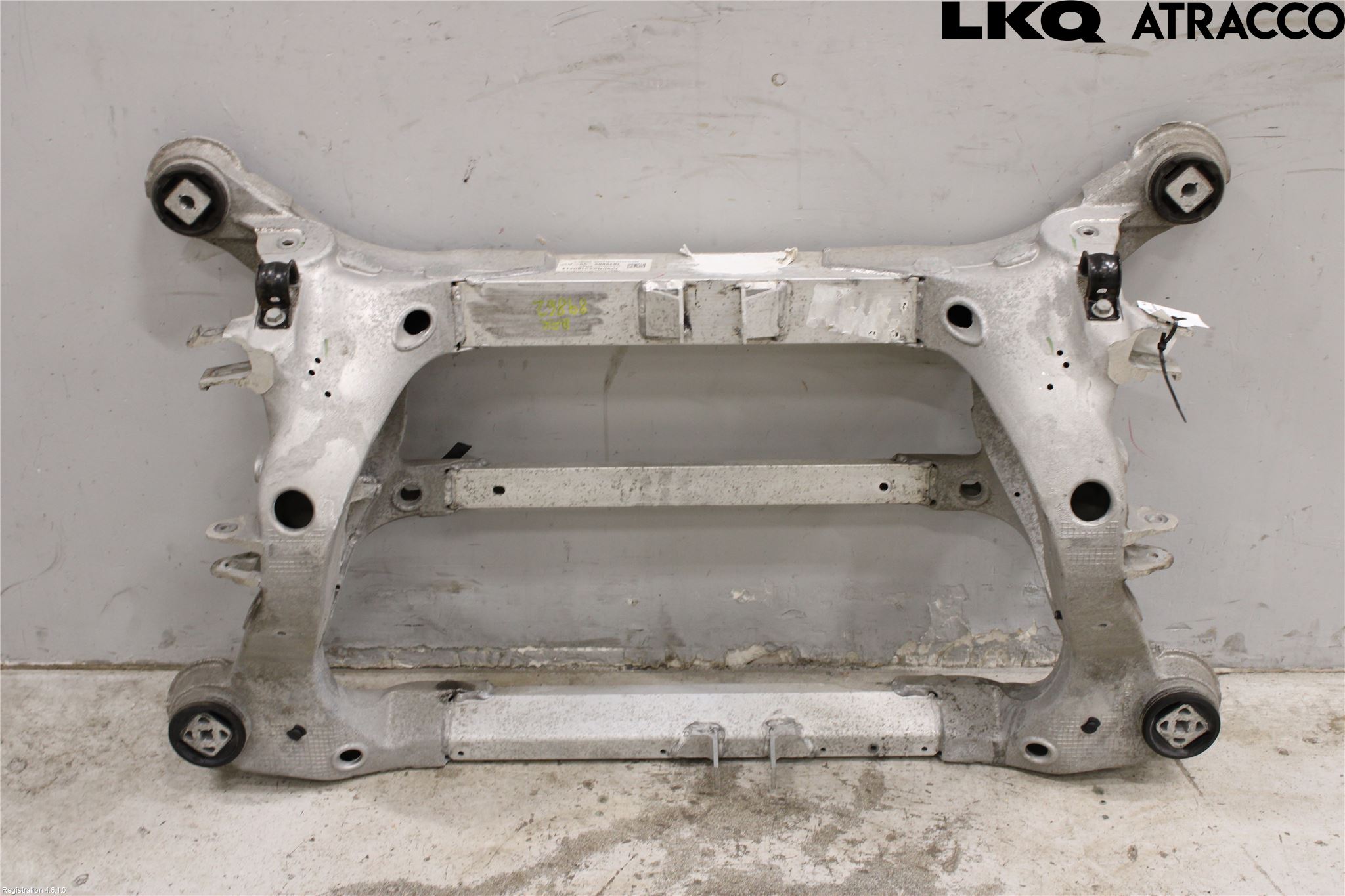 Tesla MODEL X 16- Bakaxelbalk