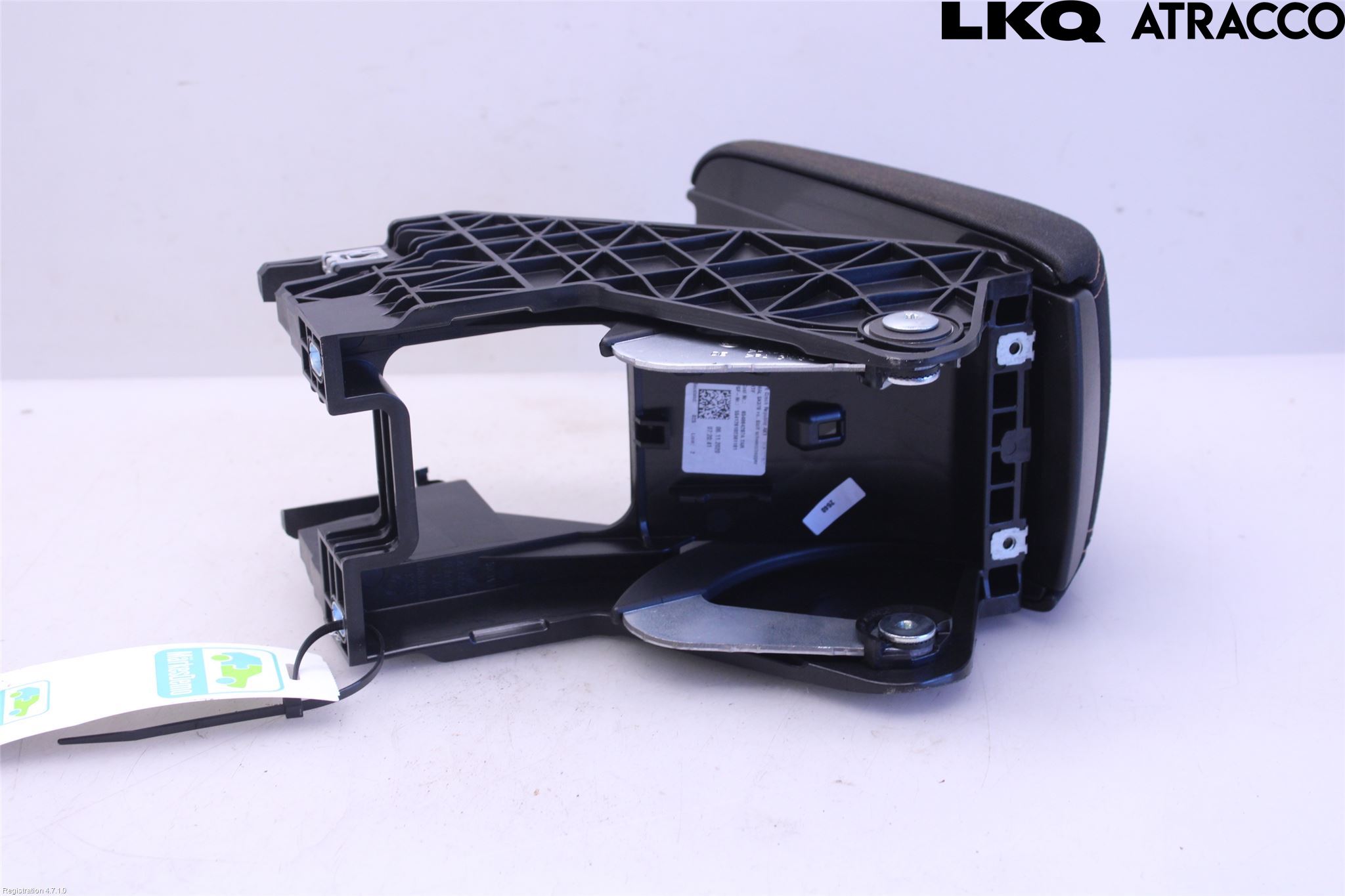 Skoda SCALA 19- Inredning Armstöd