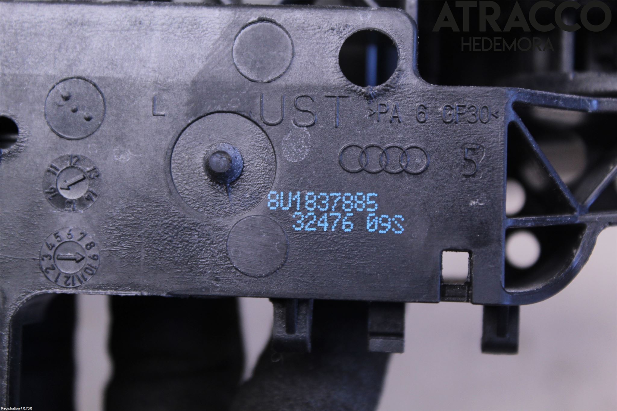 Audi Q3 8U 12-18 Dörrhandtag Yttre Vä