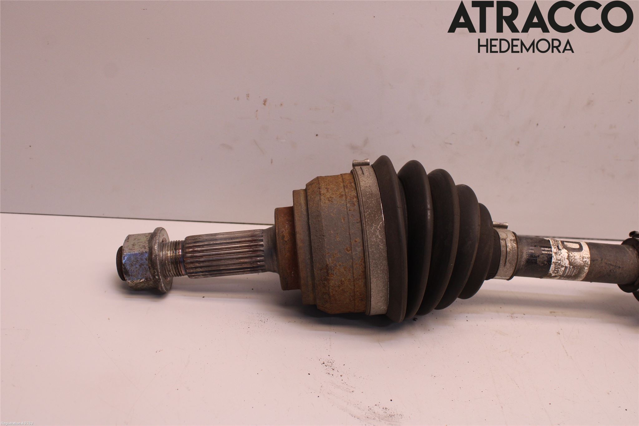 Nissan NOTE E12 14-20 Drivaxel Fram Vänster