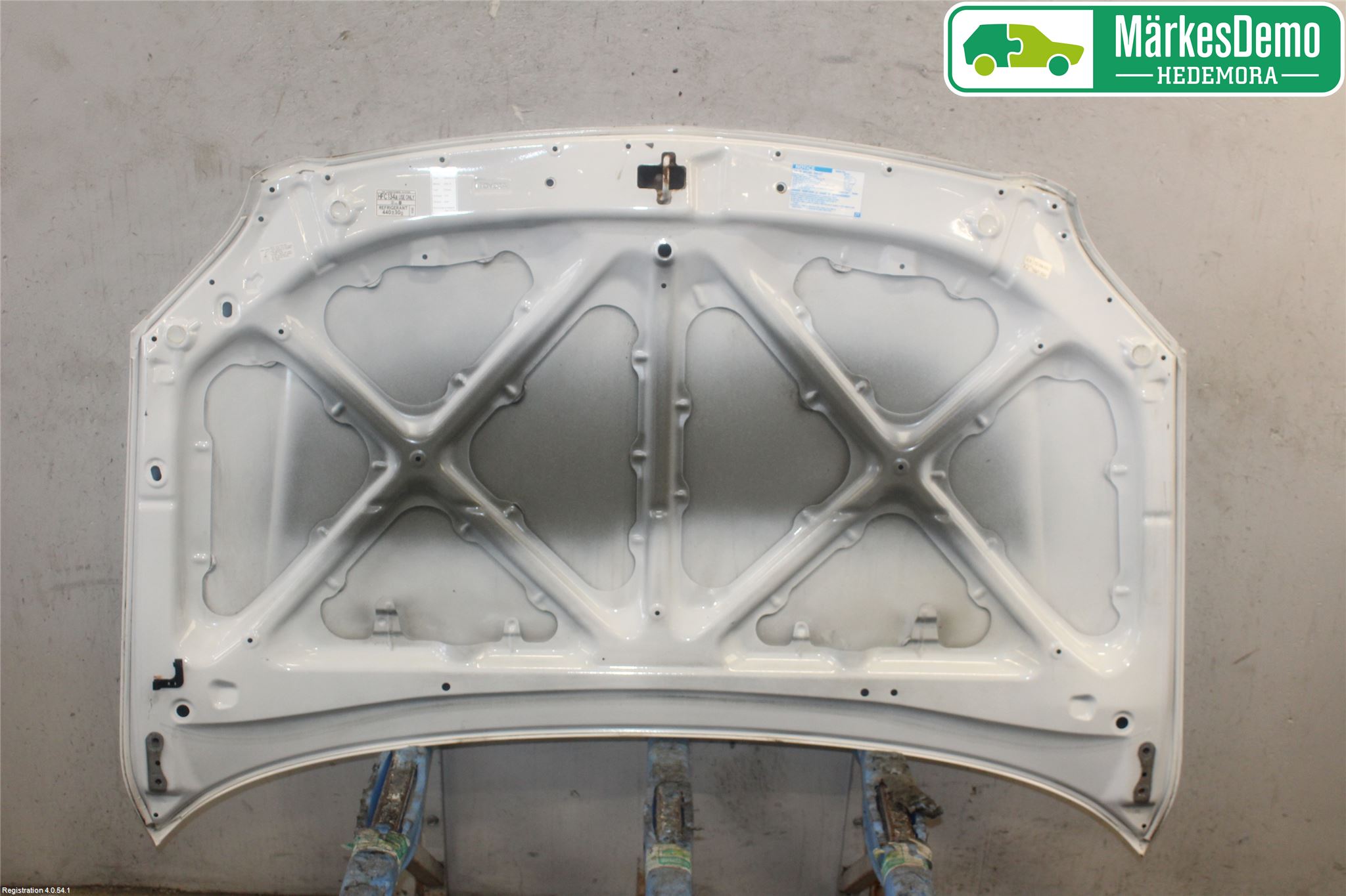 Toyota AVENSIS 07-08 Huv Fram