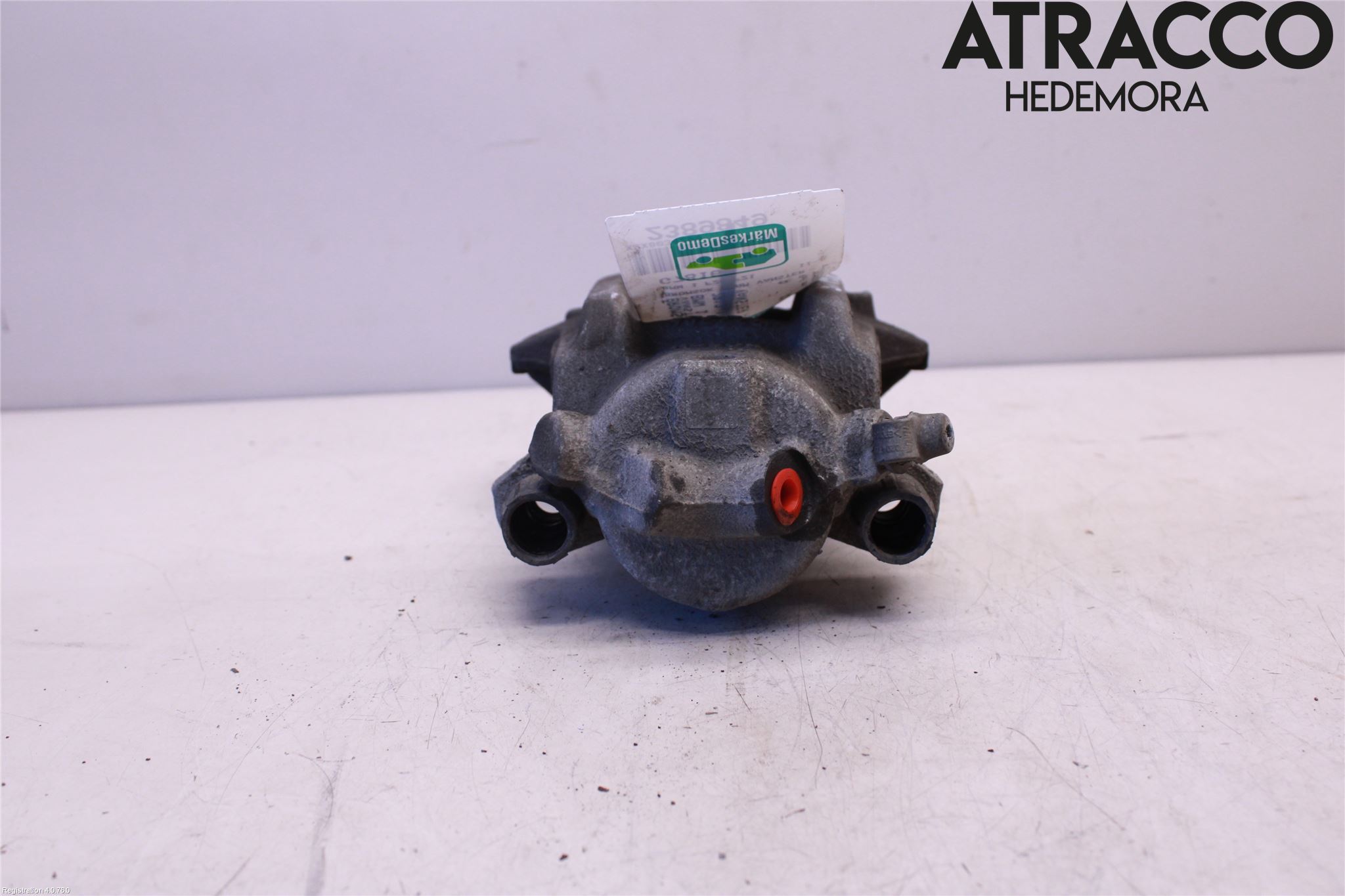 BMW 1 F20/F21 11-19 Bromsok Fram Vänster