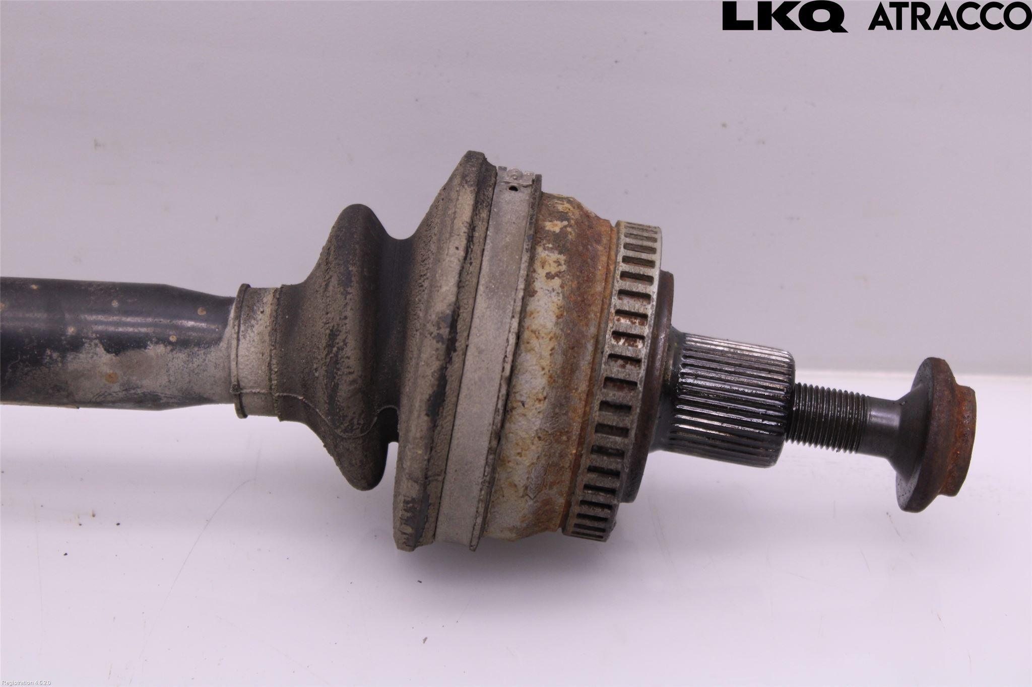 Audi A6/S6     97-05 Drivaxel Bak Vänster