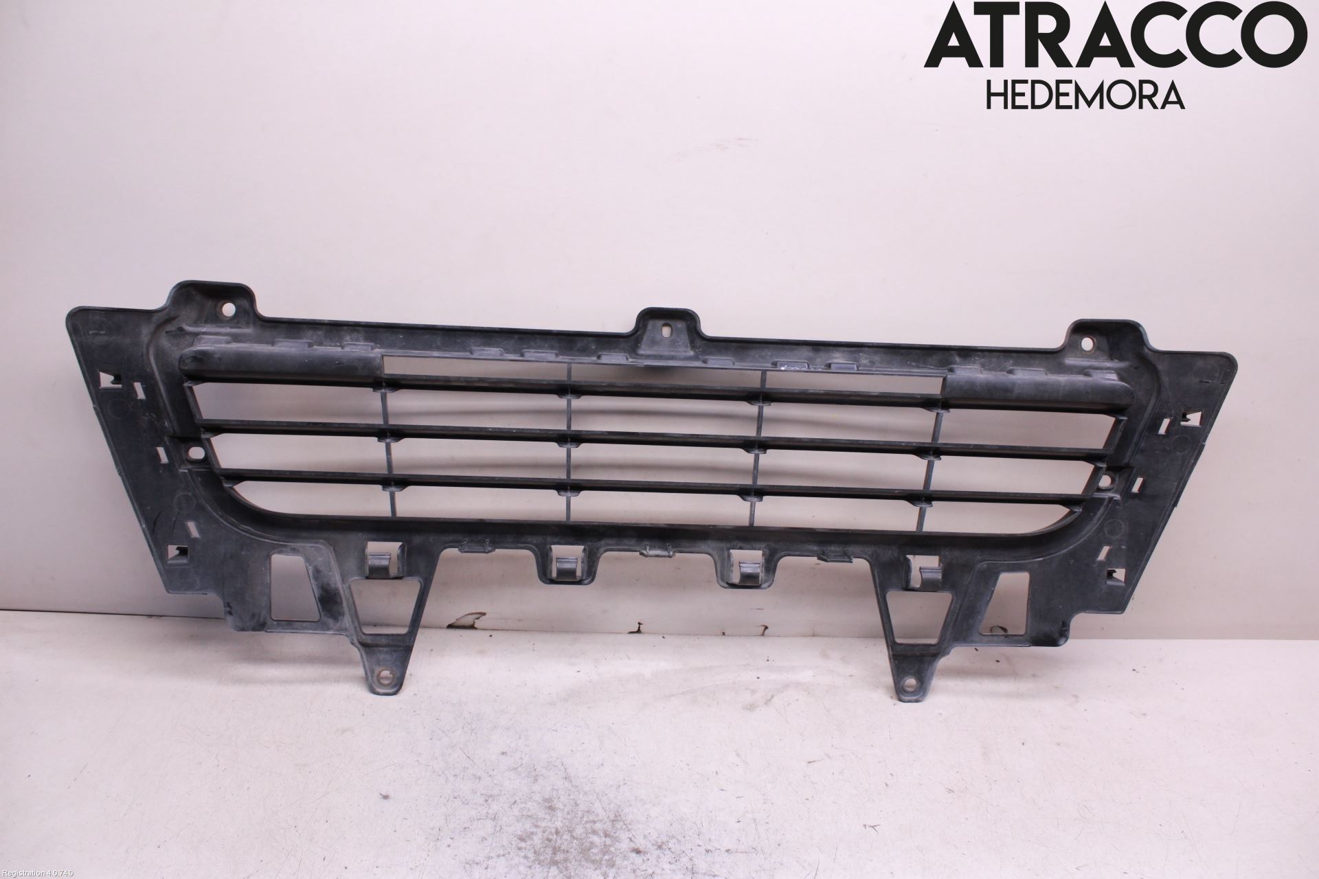 Porsche CAYENNE 03- Grill-Galler