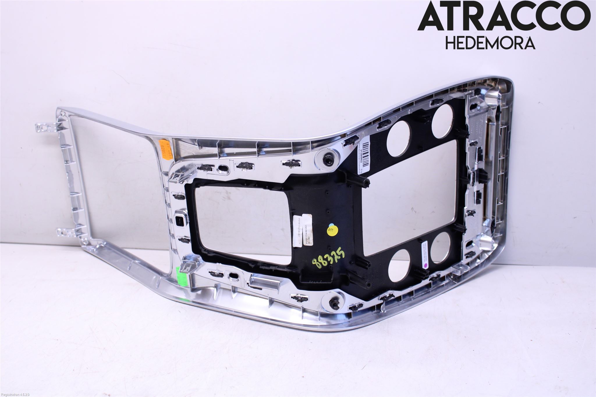 Volvo XC70 14-16 Instrumentkonsoll Mitt