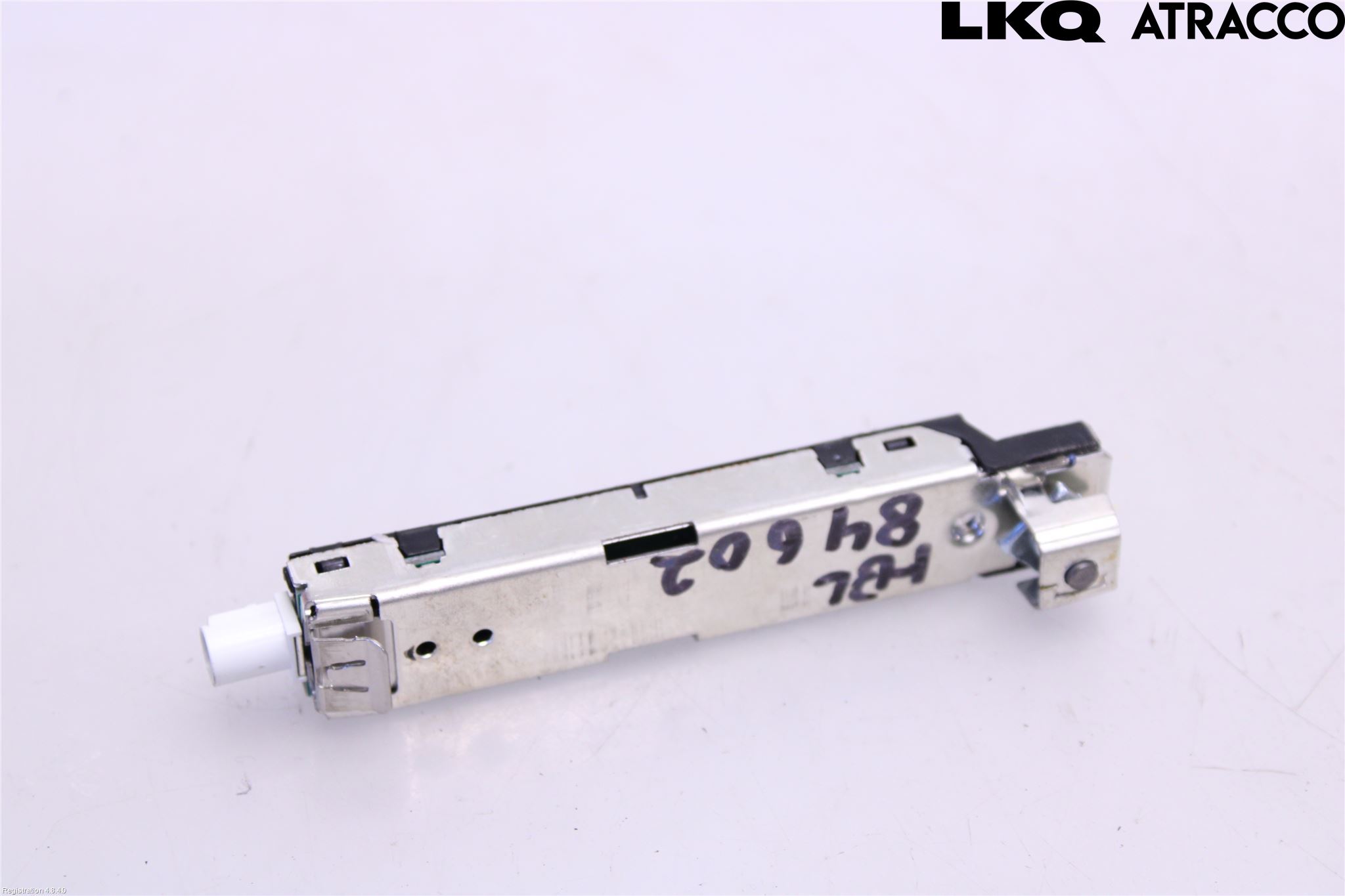 Audi A6 F2/C8 19- Antennförstärkare