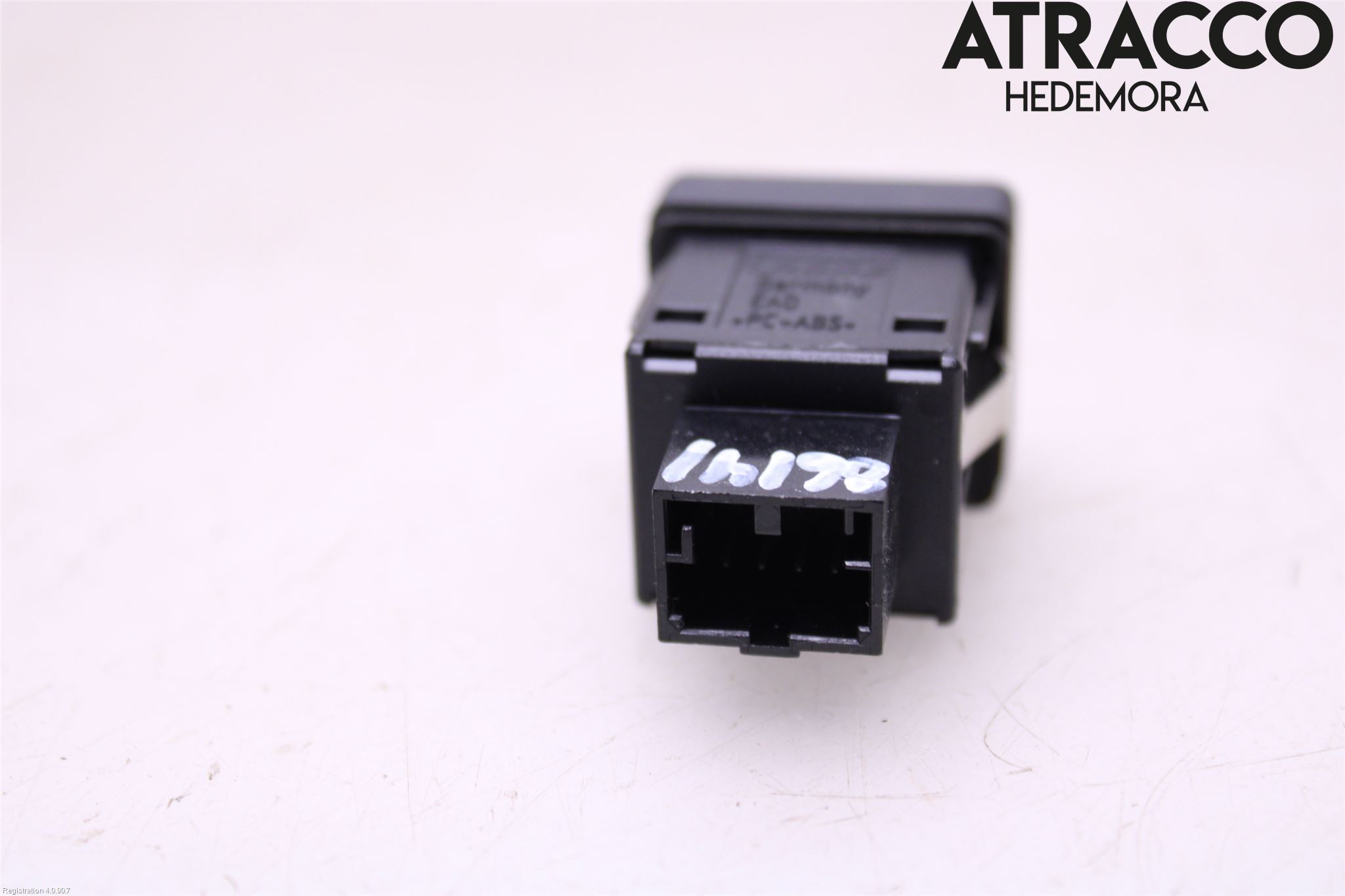 Audi A4/S4 B9 20- Strömställare Varnings