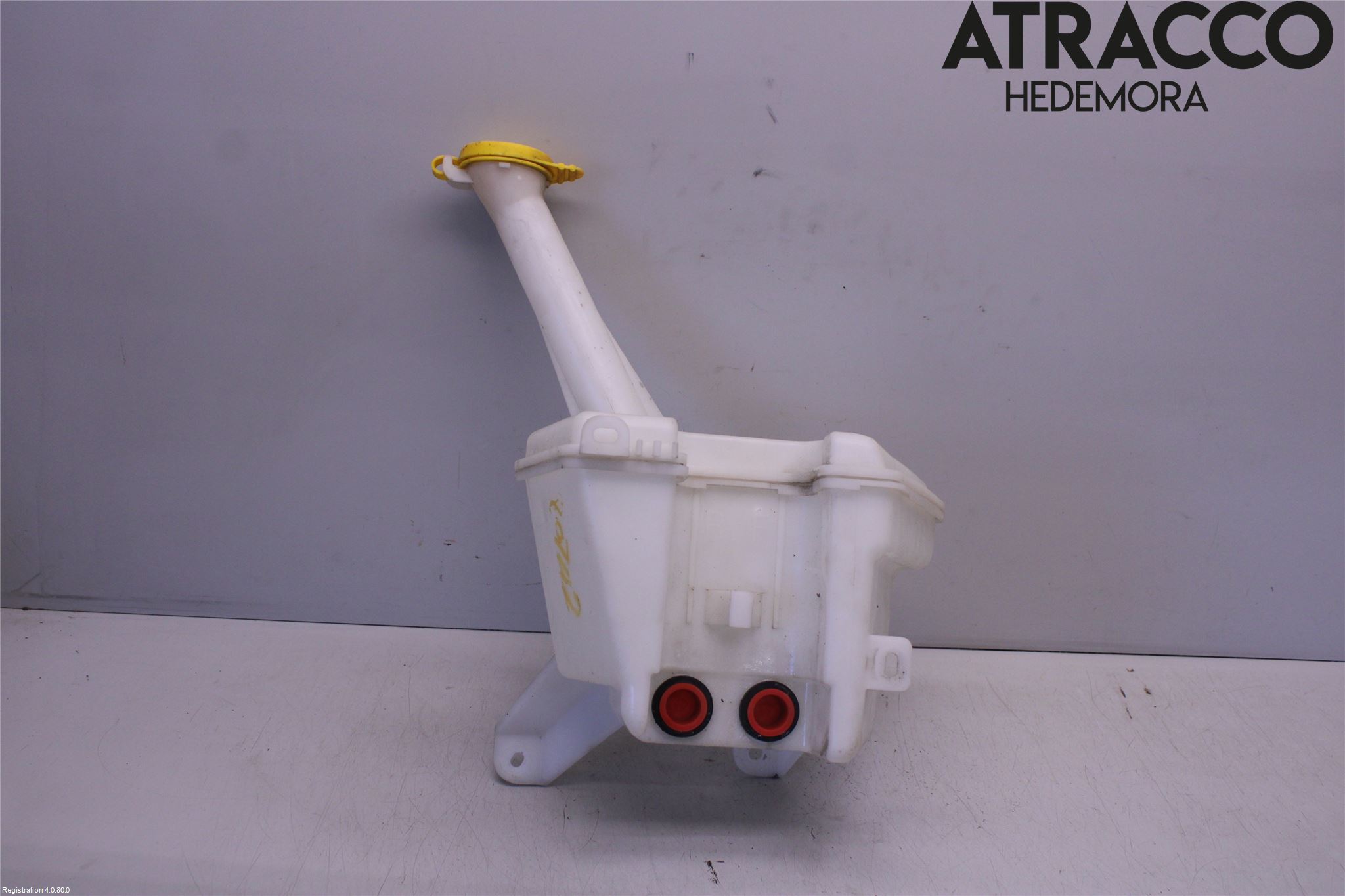 Toyota YARIS XP130 12-14 Spolartank Vindruta