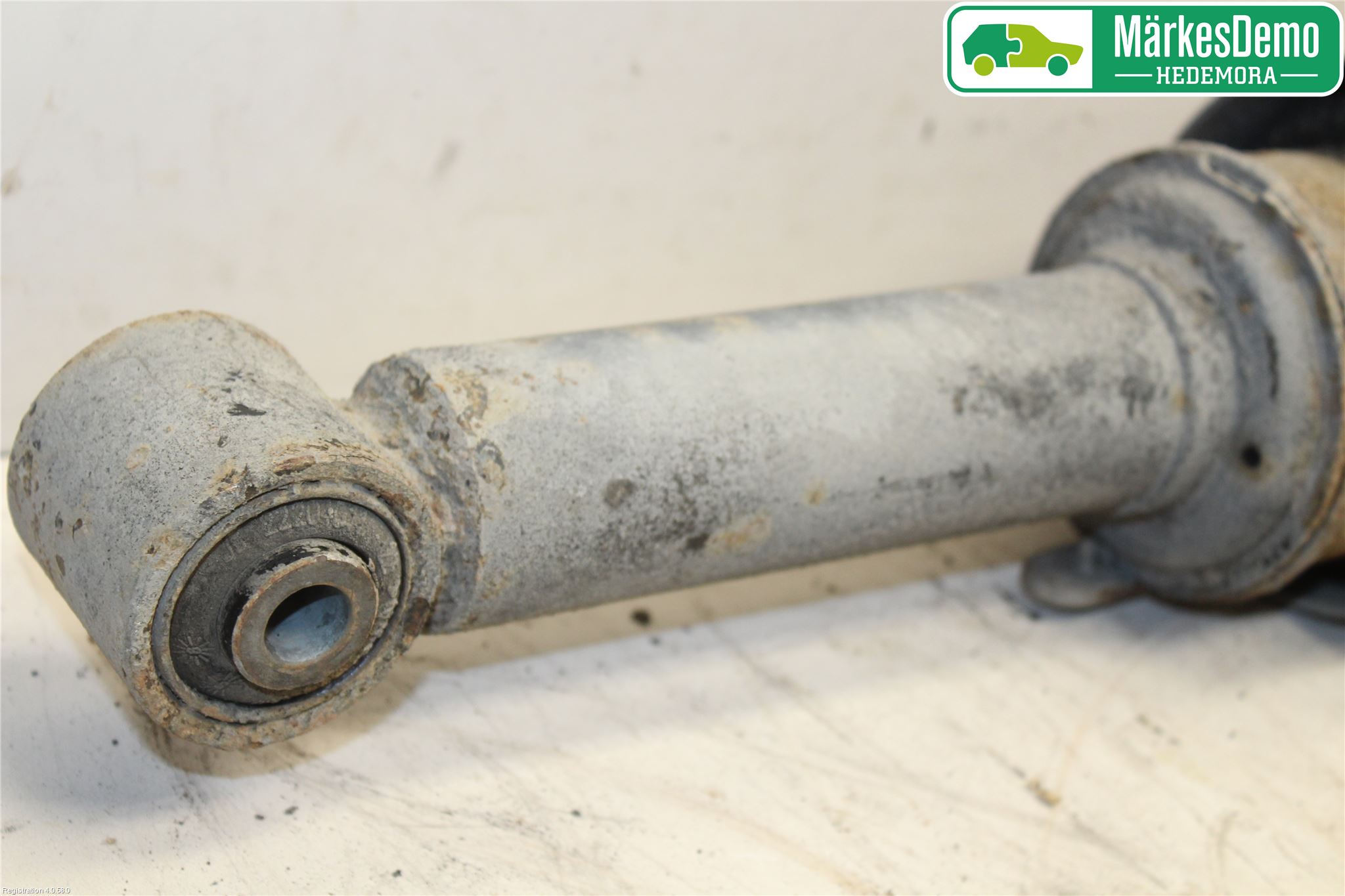 Landrover LAND ROVER DISCOVERY 3 05-09 Fjäderben Fram Höger