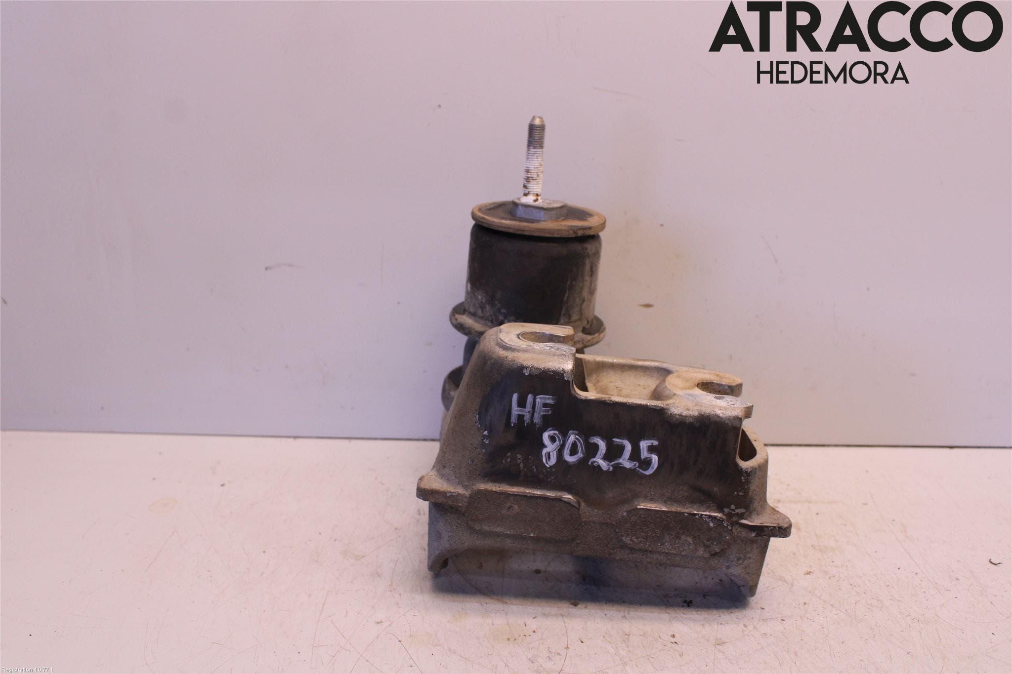 Subaru OUTBACK 15-20 Motorfäste