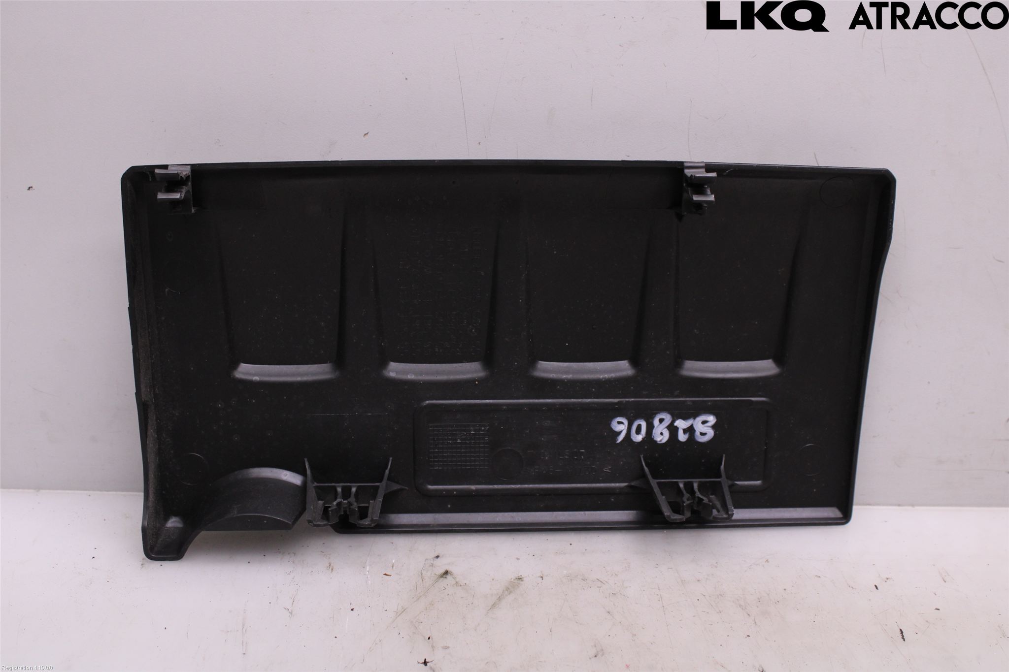 Chevrolet TRAX Motorkåpa